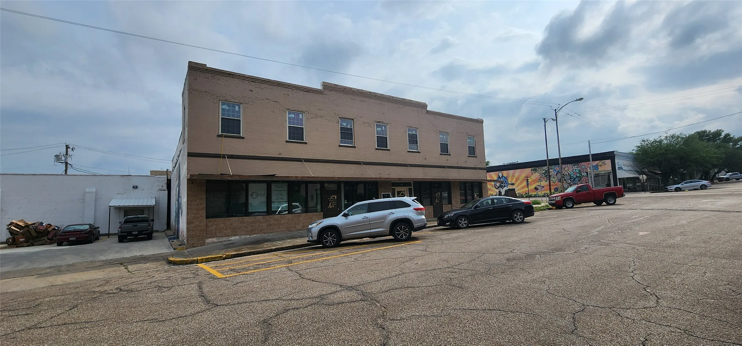 Office For Sale in Limestone County , 304 E Commerce Street, Mexia, Texas 76667, 0, 0, Garage spaces, 0 Sqft, built in 1954, Preowned, mls#20591165, Real Estate Agent in Mexia, Homes For Sale in Limestone county, Homes For Sale in Mexia, Realtor in Mexia Texas, Real Estate Brokerage Independent Realty Texas, Luminita Cordes Realtor
