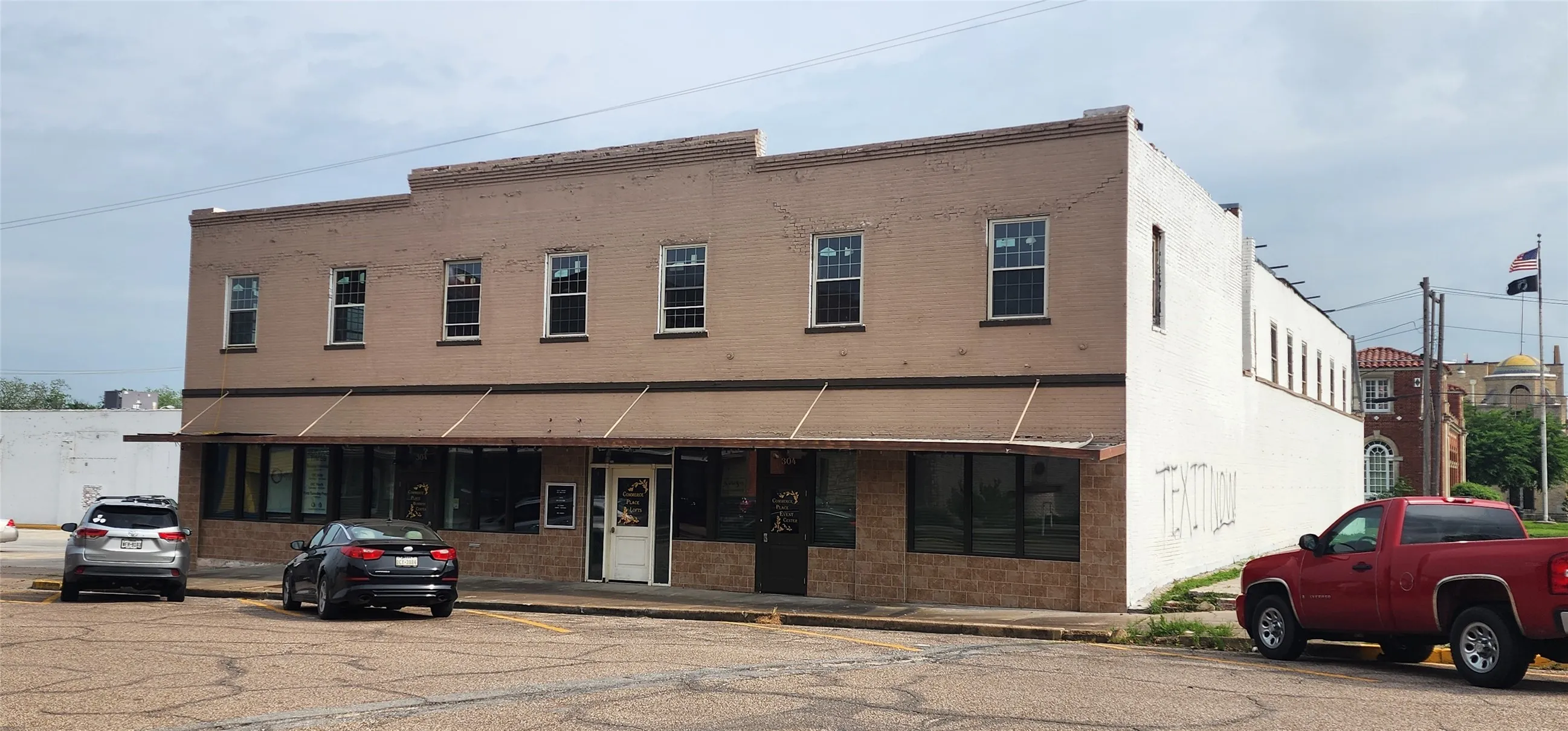 Office For Sale in Limestone County , 304 E Commerce Street, Mexia, Texas 76667, 0, 0, Garage spaces, 0 Sqft, built in 1954, Preowned, mls#20591165, Real Estate Agent in Mexia, Homes For Sale in Limestone county, Homes For Sale in Mexia, Realtor in Mexia Texas, Real Estate Brokerage Independent Realty Texas, Luminita Cordes Realtor