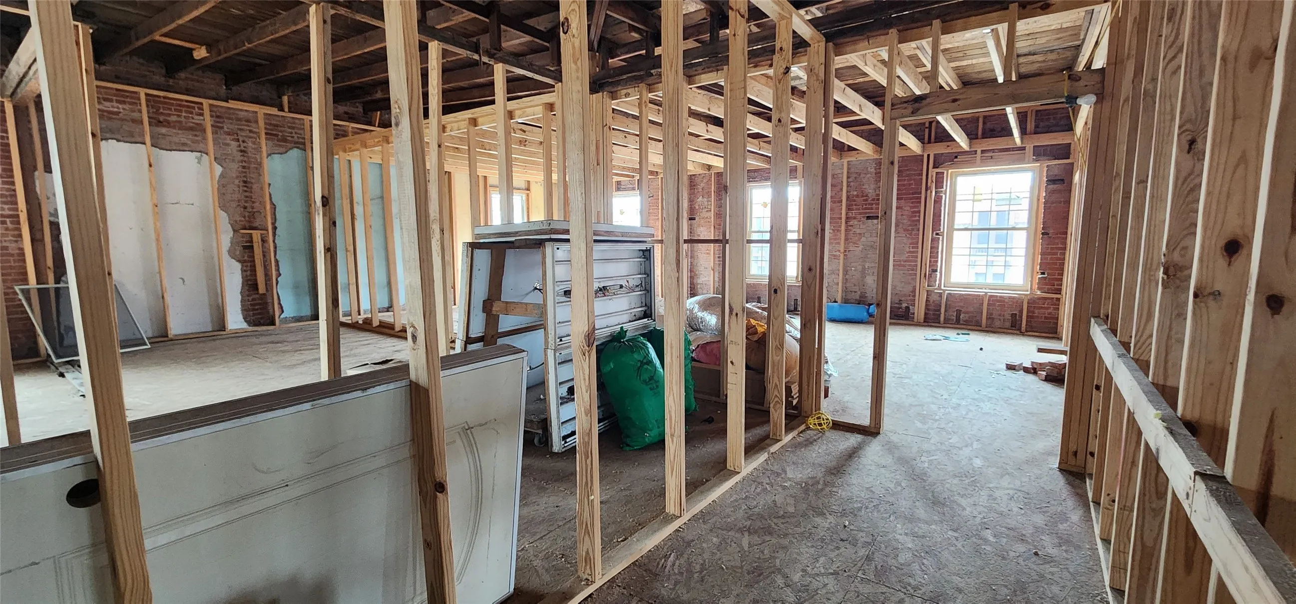 Office For Sale in Limestone County , 304 E Commerce Street, Mexia, Texas 76667, 0, 0, Garage spaces, 0 Sqft, built in 1954, Preowned, mls#20591165, Real Estate Agent in Mexia, Homes For Sale in Limestone county, Homes For Sale in Mexia, Realtor in Mexia Texas, Real Estate Brokerage Independent Realty Texas, Luminita Cordes Realtor