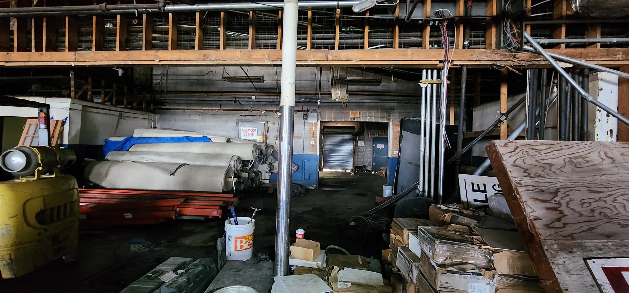 Warehouse For Sale in Limestone County , 104 N Paris Street, Mexia, Texas 76667, 0, 0, Garage spaces, 23,285 Sqft, built in 1974, Preowned, mls#20591930, Real Estate Agent in Mexia, Homes For Sale in Limestone county, Homes For Sale in Mexia, Realtor in Mexia Texas, Real Estate Brokerage Independent Realty Texas, Luminita Cordes Realtor
