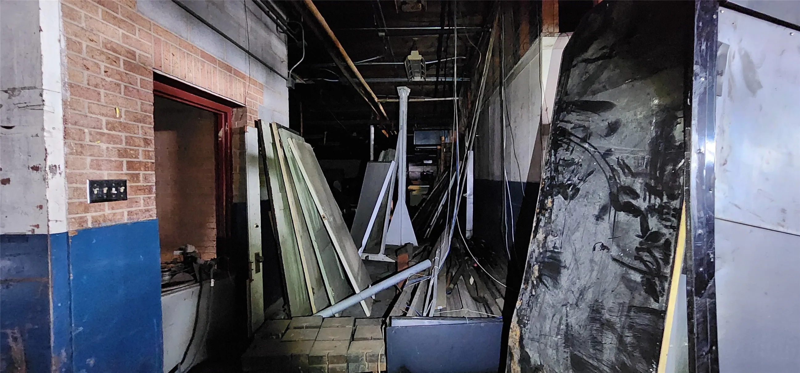 Warehouse For Sale in Limestone County , 104 N Paris Street, Mexia, Texas 76667, 0, 0, Garage spaces, 23,285 Sqft, built in 1974, Preowned, mls#20591930, Real Estate Agent in Mexia, Homes For Sale in Limestone county, Homes For Sale in Mexia, Realtor in Mexia Texas, Real Estate Brokerage Independent Realty Texas, Luminita Cordes Realtor