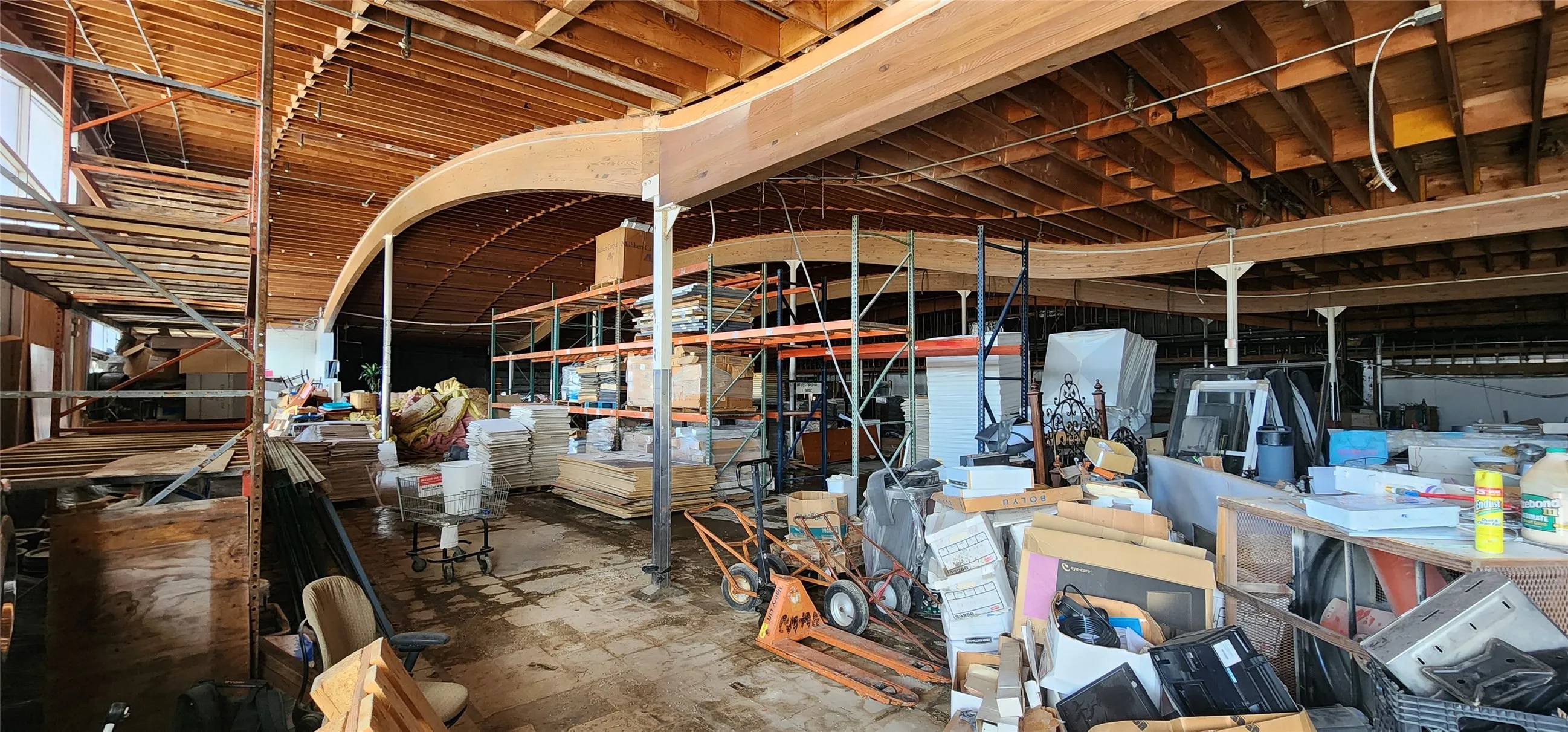 Warehouse For Sale in Limestone County , 104 N Paris Street, Mexia, Texas 76667, 0, 0, Garage spaces, 23,285 Sqft, built in 1974, Preowned, mls#20591930, Real Estate Agent in Mexia, Homes For Sale in Limestone county, Homes For Sale in Mexia, Realtor in Mexia Texas, Real Estate Brokerage Independent Realty Texas, Luminita Cordes Realtor