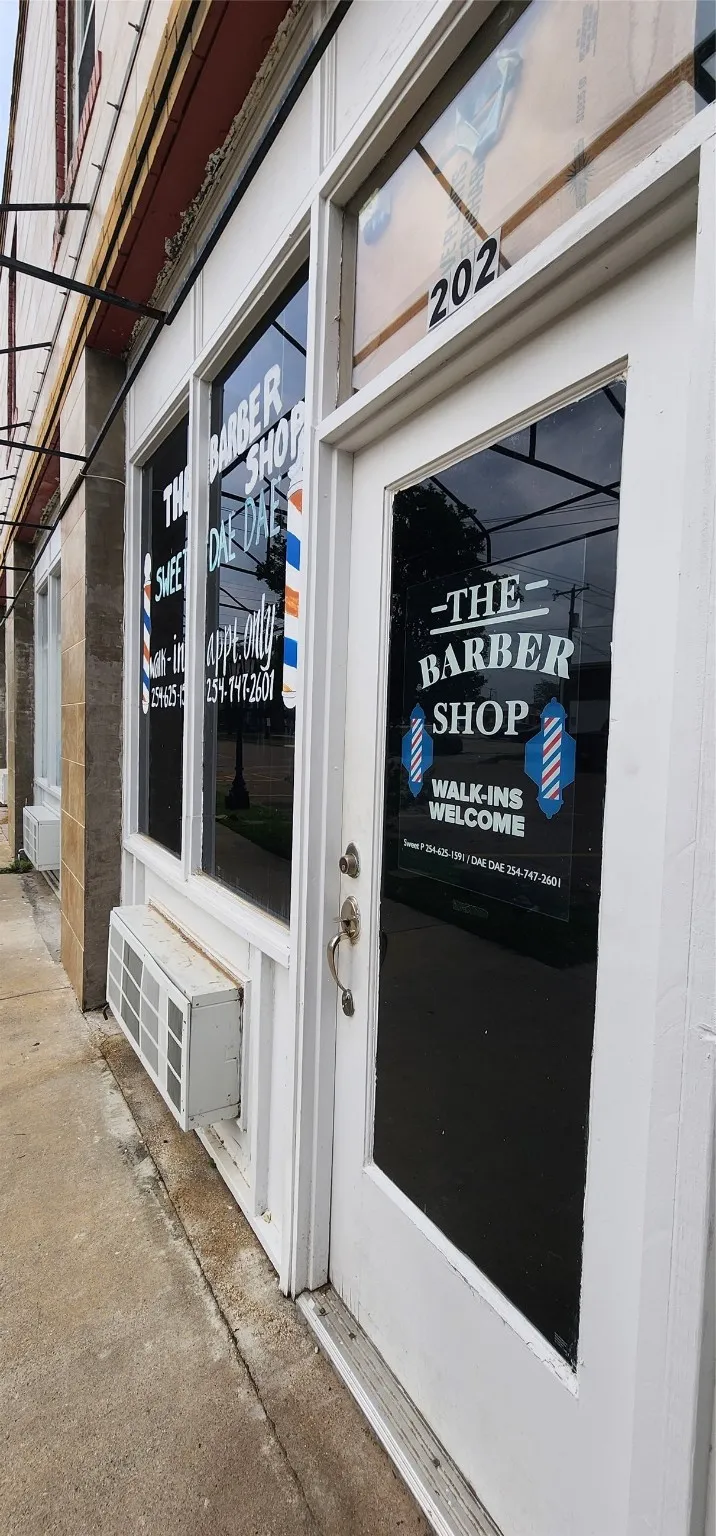 Office For Sale in Limestone County , 401 E Commerce Street, Mexia, Texas 76667, 0, 0, Garage spaces, 0 Sqft, built in 1950, Preowned, mls#20592400, Real Estate Agent in Mexia, Homes For Sale in Limestone county, Homes For Sale in Mexia, Realtor in Mexia Texas, Real Estate Brokerage Independent Realty Texas, Luminita Cordes Realtor