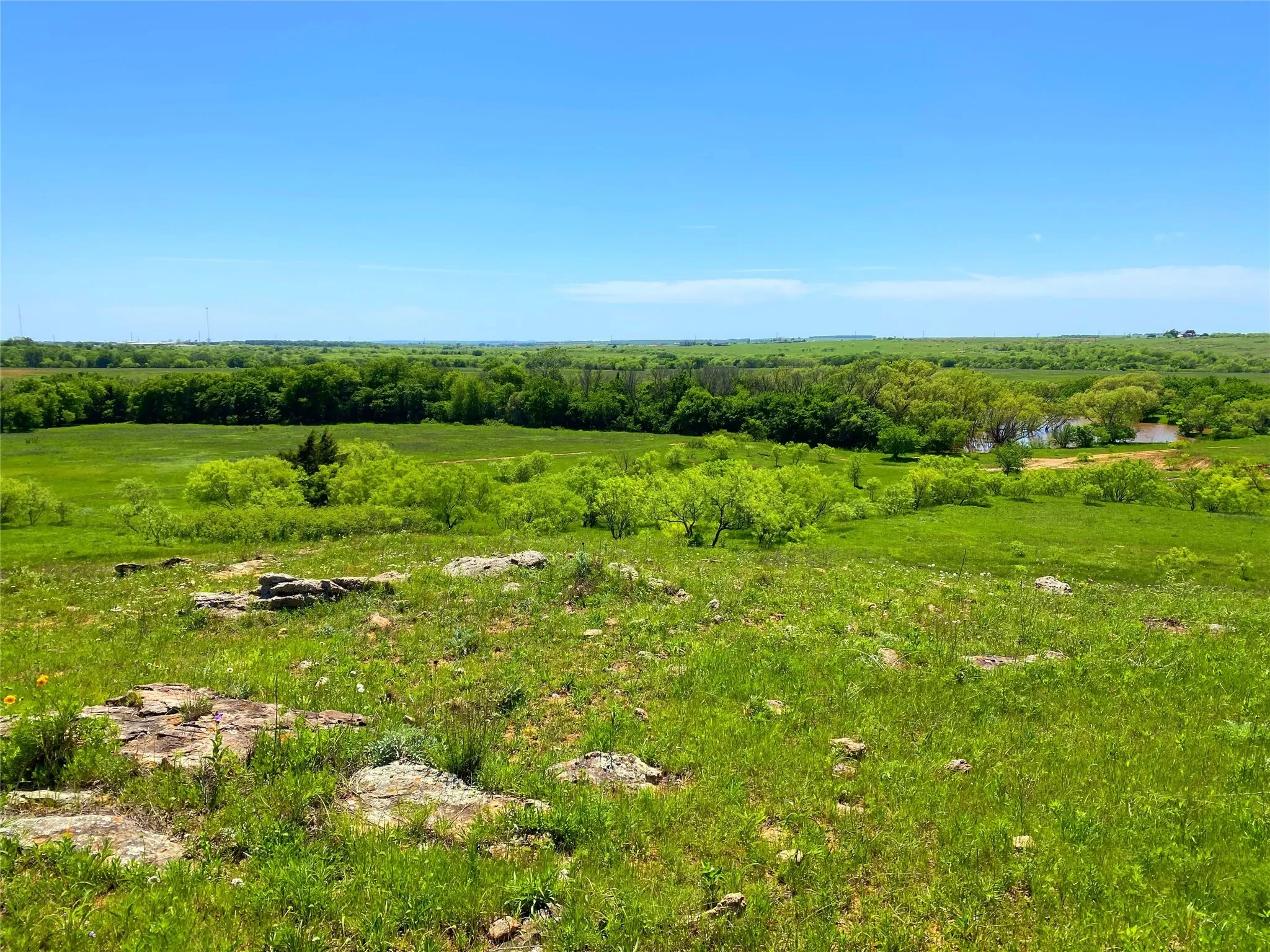 View of mother earth's splendor featuring a rural view