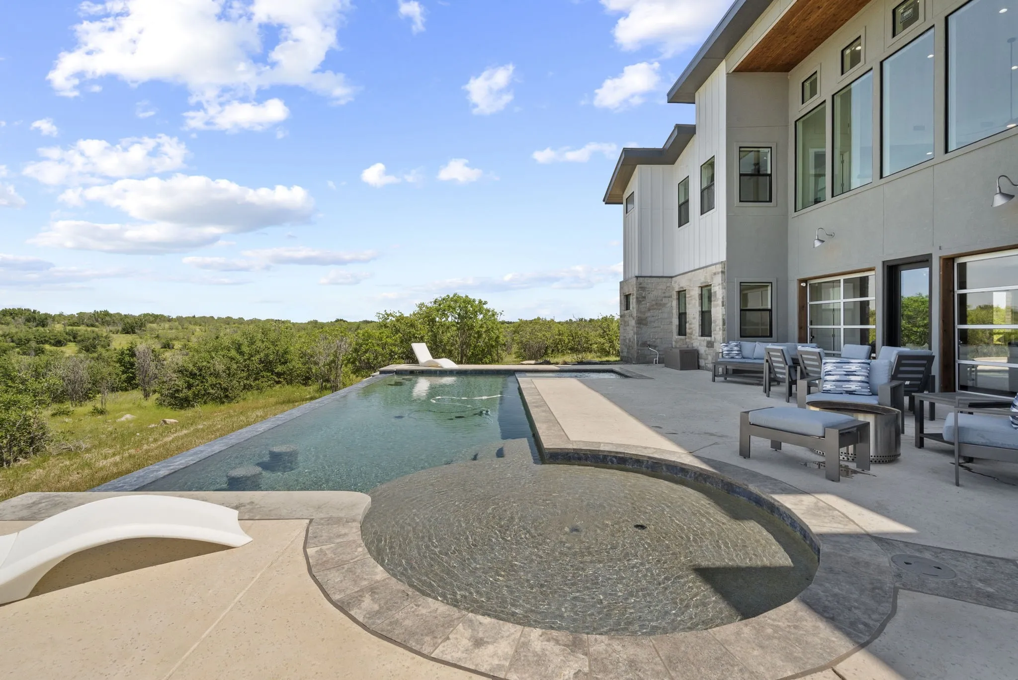 Single Family Residence For Sale in Palo Pinto County , 6160 W Hells Gate Drive, Possum Kingdom Lake, Texas 76449, 5 Bedrooms, 6 Bathrooms, Garage spaces, 3,288 Sqft, built in 2022, Price $1,500,000, mls#20598991, Real Estate Agent in Possum Kingdom Lake, Homes For Sale in Palo Pinto county, Homes For Sale in Possum Kingdom Lake, Realtor in Possum Kingdom Lake Texas, Real Estate Brokerage Independent Realty Texas, Luminita Cordes Realtor