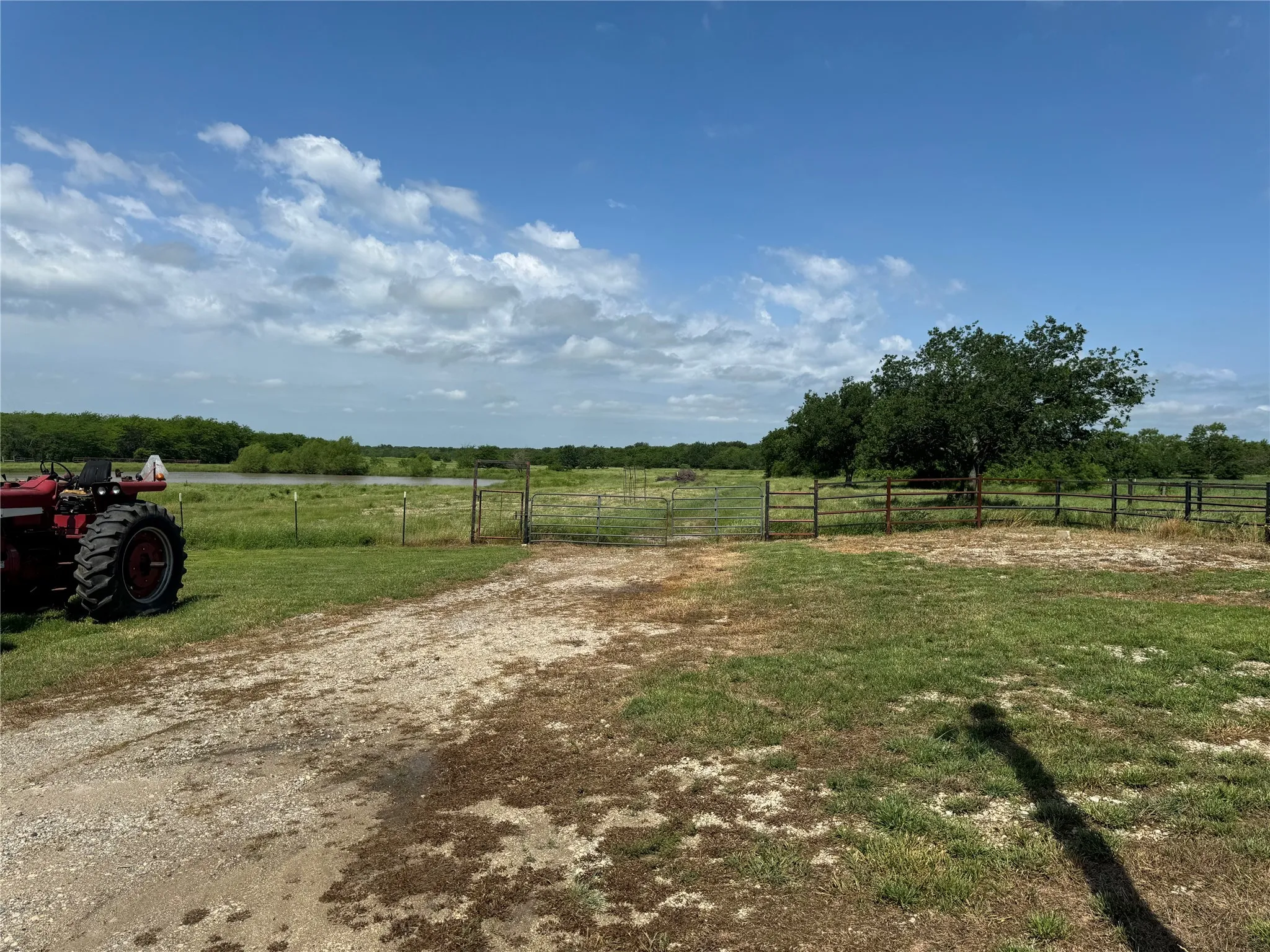 View of yard featuring a rural view