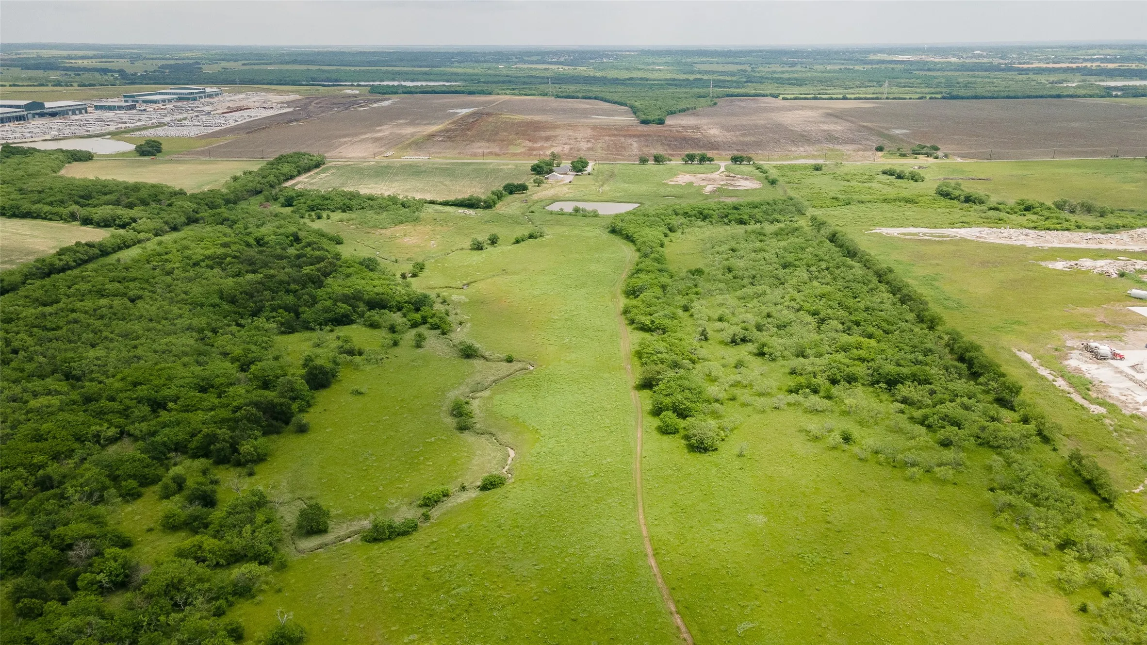 Drone / aerial view featuring a rural view