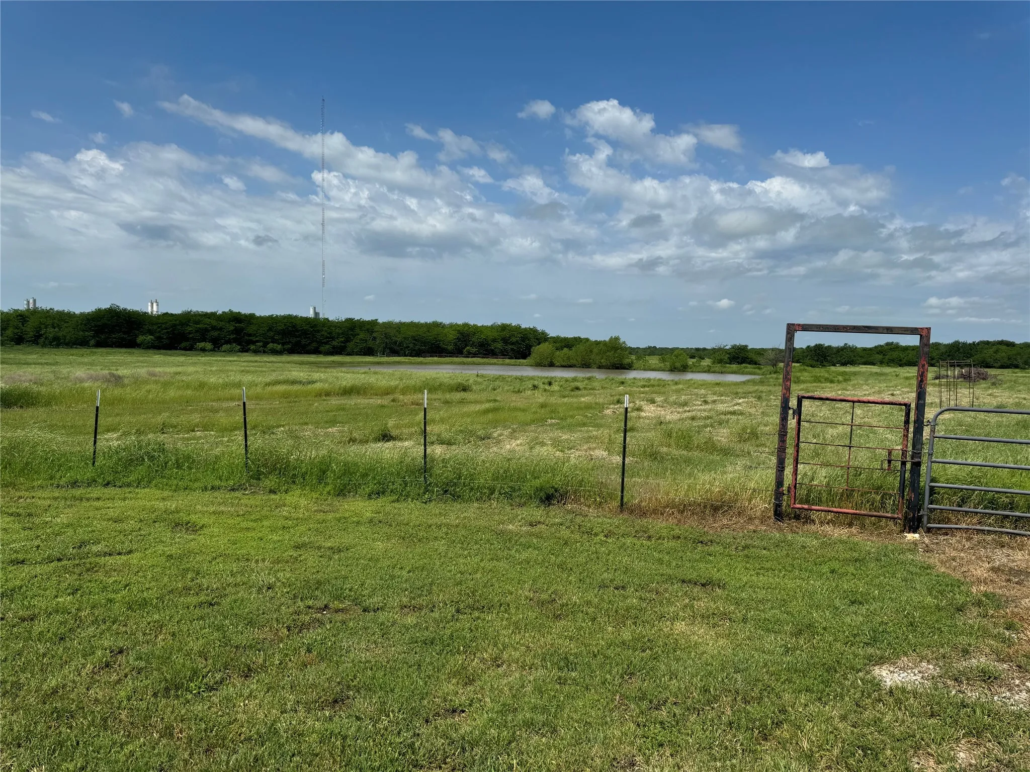 View of yard featuring a rural view