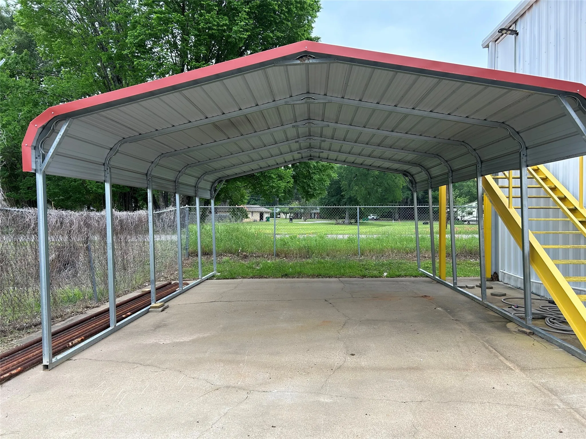 Warehouse For Rent in Anderson County , 5424 W Oak Street, Palestine, Texas 75801, 0, 0, Garage spaces, 0 Sqft, built in 1982, Preowned, mls#20610676, Real Estate Agent in Palestine, Homes For Rent in Anderson county, Homes For Rent in Palestine, Realtor in Palestine Texas, Real Estate Brokerage Independent Realty Texas, Luminita Cordes Realtor