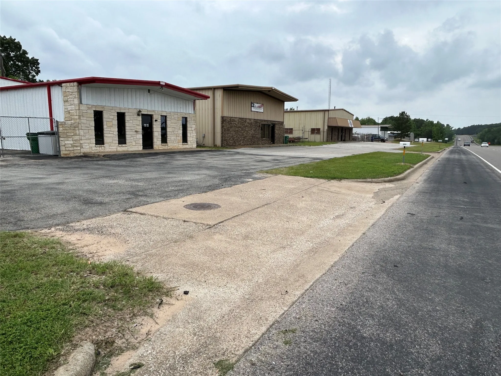 Warehouse For Rent in Anderson County , 5424 W Oak Street, Palestine, Texas 75801, 0, 0, Garage spaces, 0 Sqft, built in 1982, Preowned, mls#20610676, Real Estate Agent in Palestine, Homes For Rent in Anderson county, Homes For Rent in Palestine, Realtor in Palestine Texas, Real Estate Brokerage Independent Realty Texas, Luminita Cordes Realtor