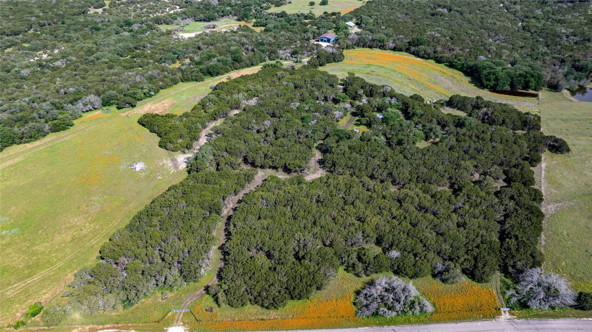 Bird's eye view with a rural view
