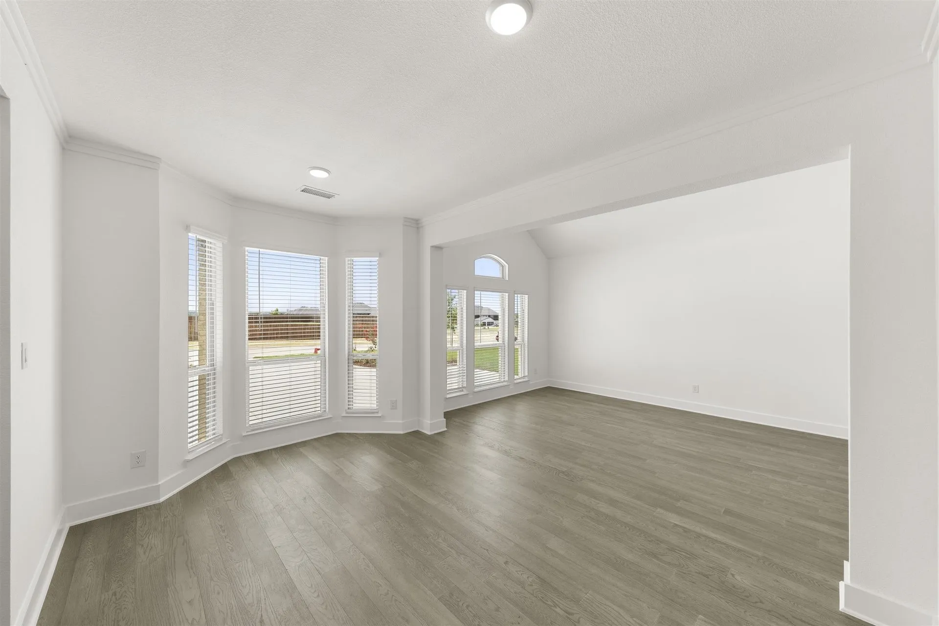 Single Family Residence For Sale in Ellis County , 761 Emerald Valley Drive, Ovilla, Texas 75154, 4 Bedroom, 4 Bathroom, 2 Garage spaces, 3,310 Sqft, built in 2025, New Construction - Complete, mls#20621388, Real Estate Agent in Ovilla, Homes For Sale in Ellis county, Homes For Sale in Ovilla, Realtor in Ovilla Texas, Real Estate Brokerage Independent Realty Texas, Luminita Cordes Realtor