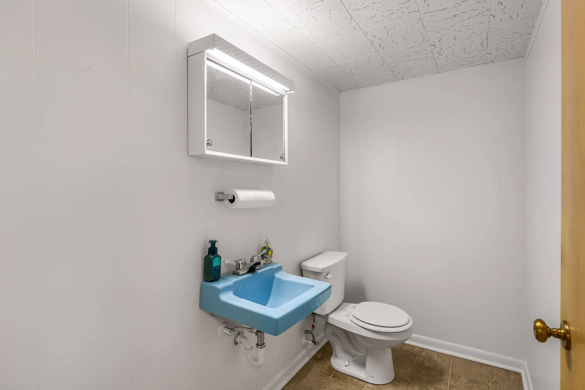 Industrial For Sale in Young County , 528 US Highway 380 W, Graham, Texas 76450, 0, 0, Garage spaces, 0 Sqft, built in 1989, Preowned, Price $889,700, mls#20626169, Real Estate Agent in Graham, Homes For Sale in Young county, Homes For Sale in Graham, Realtor in Graham Texas, Real Estate Brokerage Independent Realty Texas, Luminita Cordes Realtor