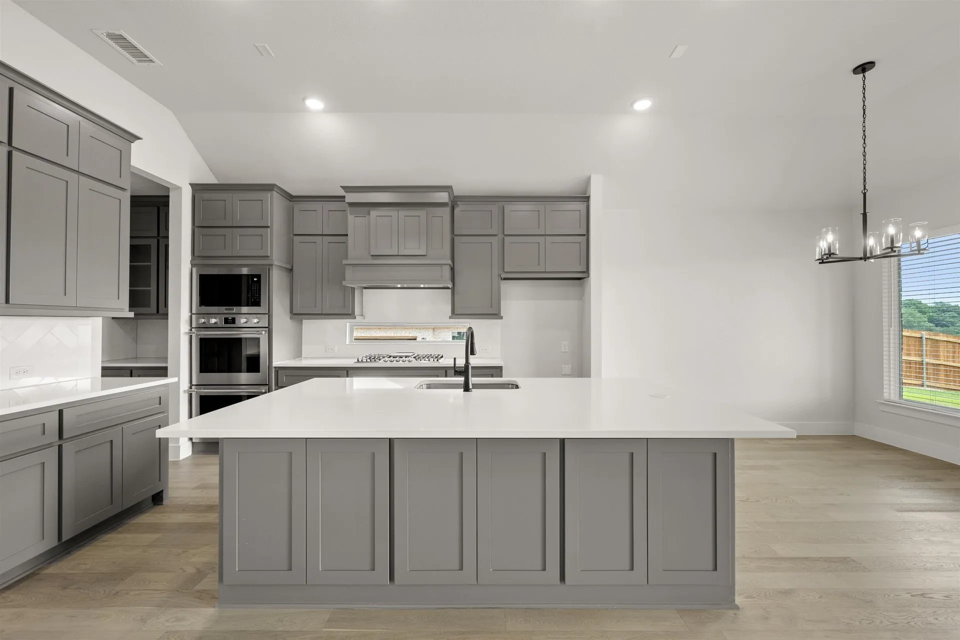 Single Family Residence For Sale in Dallas County , 1128 Willow Lake Drive, De Soto, Texas 75115, 5 Bedrooms, 4 Bathrooms, 2 Garage spaces, 2,728 Sqft, built in 2024, New Construction - Complete, Price $594,013, mls#20626576, Real Estate Agent in De Soto, Homes For Sale in Dallas county, Homes For Sale in De Soto, Realtor in De Soto Texas, Real Estate Brokerage Independent Realty Texas, Luminita Cordes Realtor