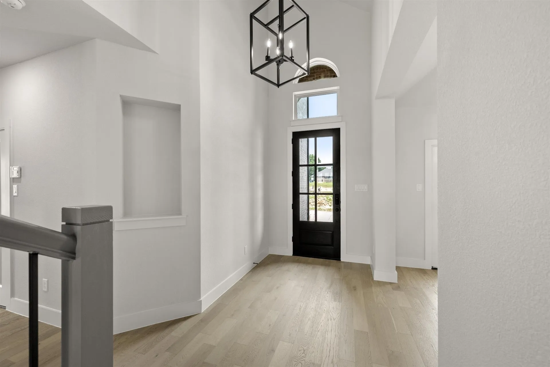 Single Family Residence For Sale in Dallas County , 1128 Willow Lake Drive, De Soto, Texas 75115, 5 Bedrooms, 4 Bathrooms, 2 Garage spaces, 2,728 Sqft, built in 2024, New Construction - Complete, Price $594,013, mls#20626576, Real Estate Agent in De Soto, Homes For Sale in Dallas county, Homes For Sale in De Soto, Realtor in De Soto Texas, Real Estate Brokerage Independent Realty Texas, Luminita Cordes Realtor