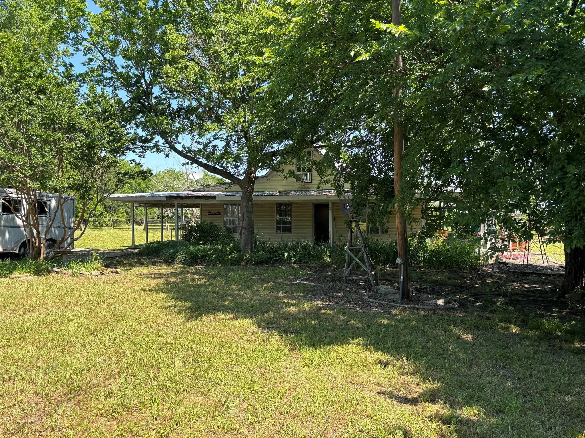 Improved Land For Sale in Hunt County , 2516 County Road 1017, Wolfe City, Texas 75423, 0, 0, Garage spaces, 0 Sqft, built in 1994, Price $459,990, mls#20623658, Real Estate Agent in Wolfe City, Homes For Sale in Hunt county, Homes For Sale in Wolfe City, Realtor in Wolfe City Texas, Real Estate Brokerage Independent Realty Texas, Luminita Cordes Realtor