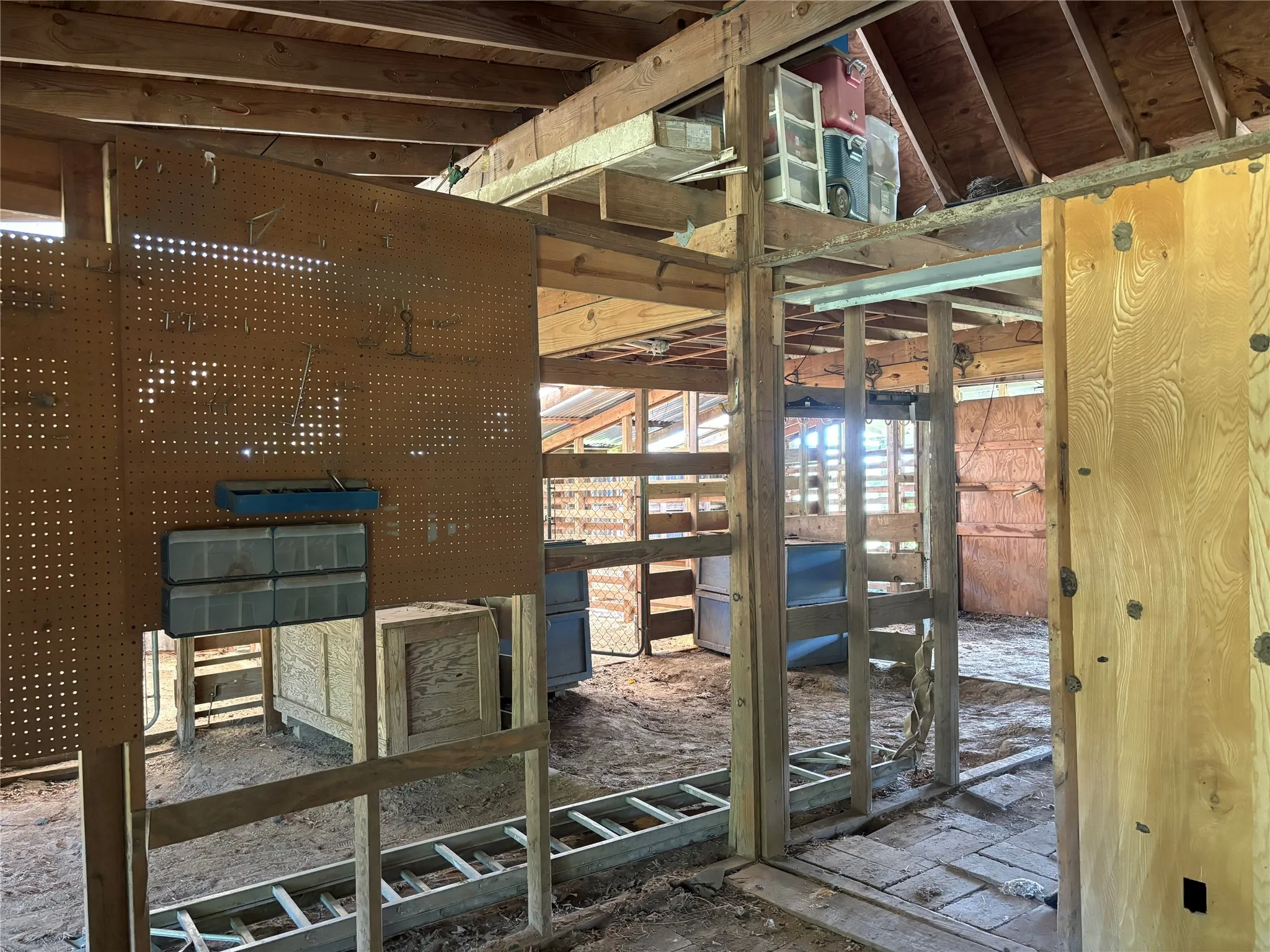 Improved Land For Sale in Hunt County , 2516 County Road 1017, Wolfe City, Texas 75423, 0, 0, Garage spaces, 0 Sqft, built in 1994, Price $459,990, mls#20623658, Real Estate Agent in Wolfe City, Homes For Sale in Hunt county, Homes For Sale in Wolfe City, Realtor in Wolfe City Texas, Real Estate Brokerage Independent Realty Texas, Luminita Cordes Realtor