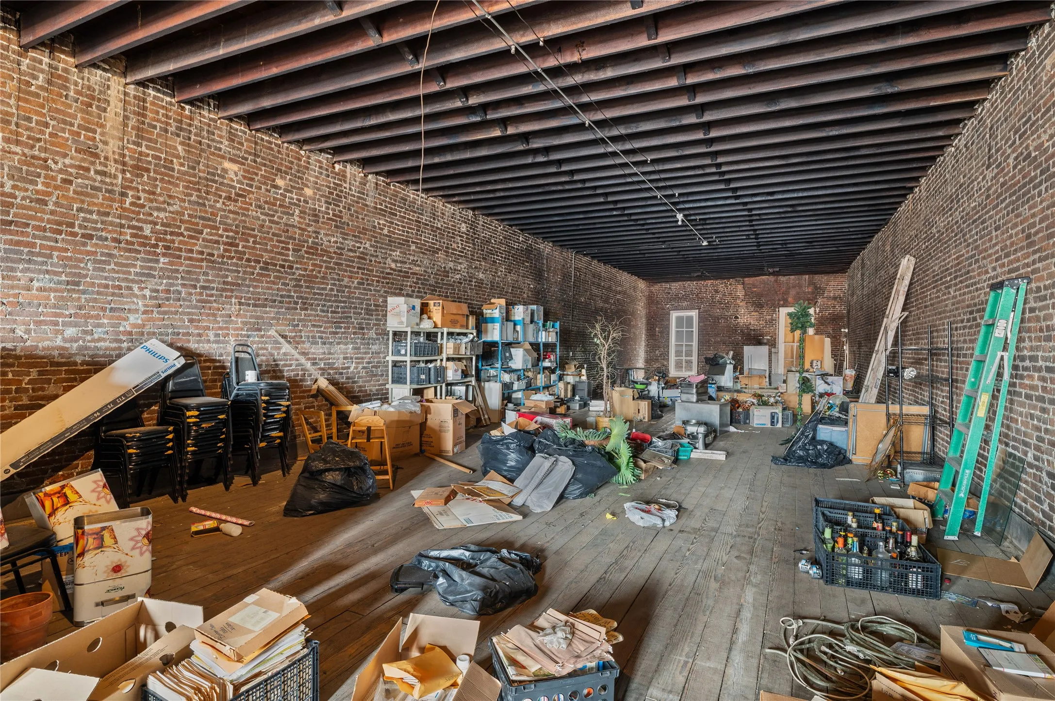 Business For Sale in Fannin County , 318 N Main Street, Bonham, Texas 75418, 0, 0, Garage spaces, 0 Sqft, built in 1900, Preowned, mls#20634387, Real Estate Agent in Bonham, Homes For Sale in Fannin county, Homes For Sale in Bonham, Realtor in Bonham Texas, Real Estate Brokerage Independent Realty Texas, Luminita Cordes Realtor
