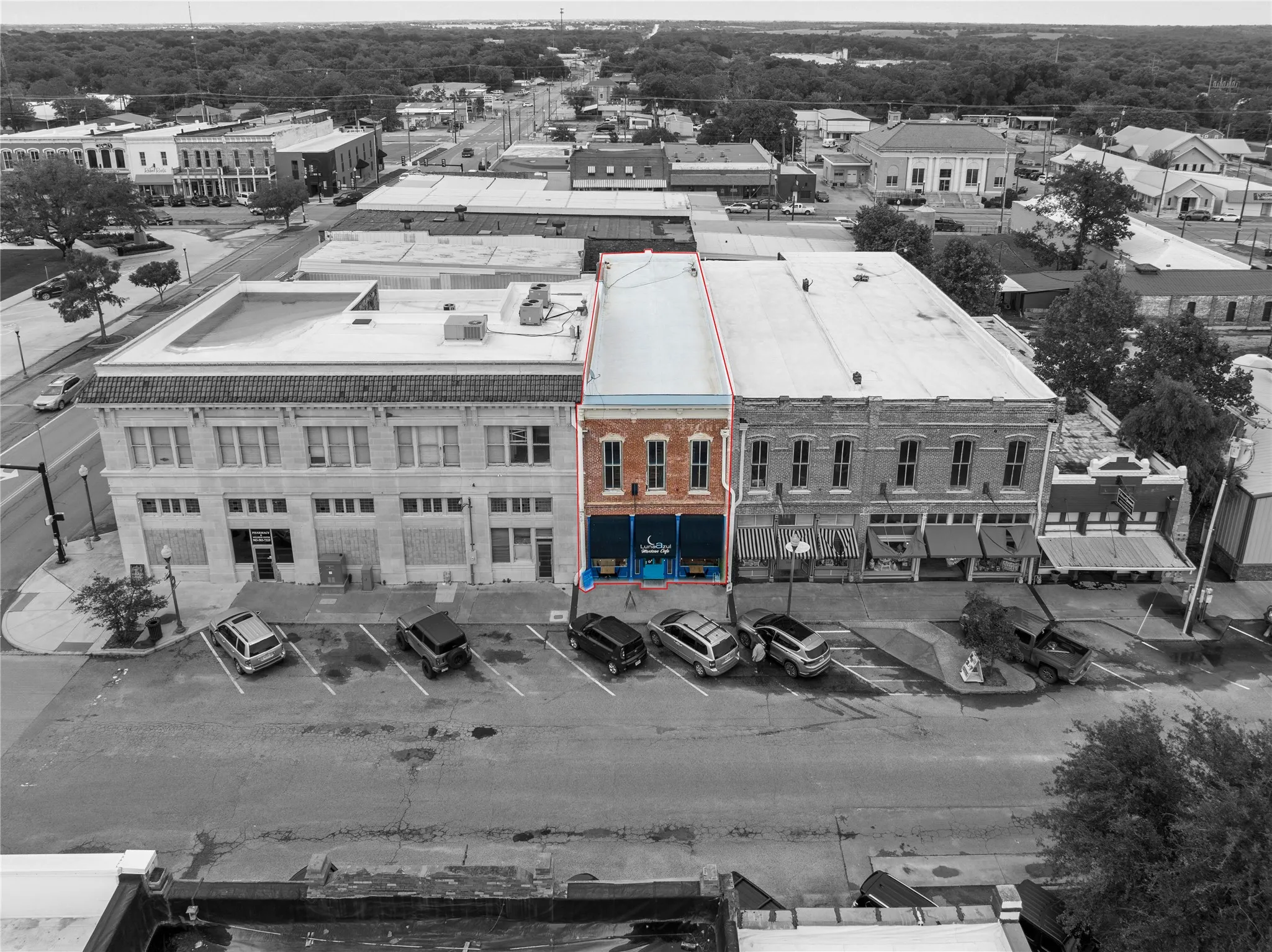 Business For Sale in Fannin County , 318 N Main Street, Bonham, Texas 75418, 0, 0, Garage spaces, 0 Sqft, built in 1900, Preowned, mls#20634387, Real Estate Agent in Bonham, Homes For Sale in Fannin county, Homes For Sale in Bonham, Realtor in Bonham Texas, Real Estate Brokerage Independent Realty Texas, Luminita Cordes Realtor