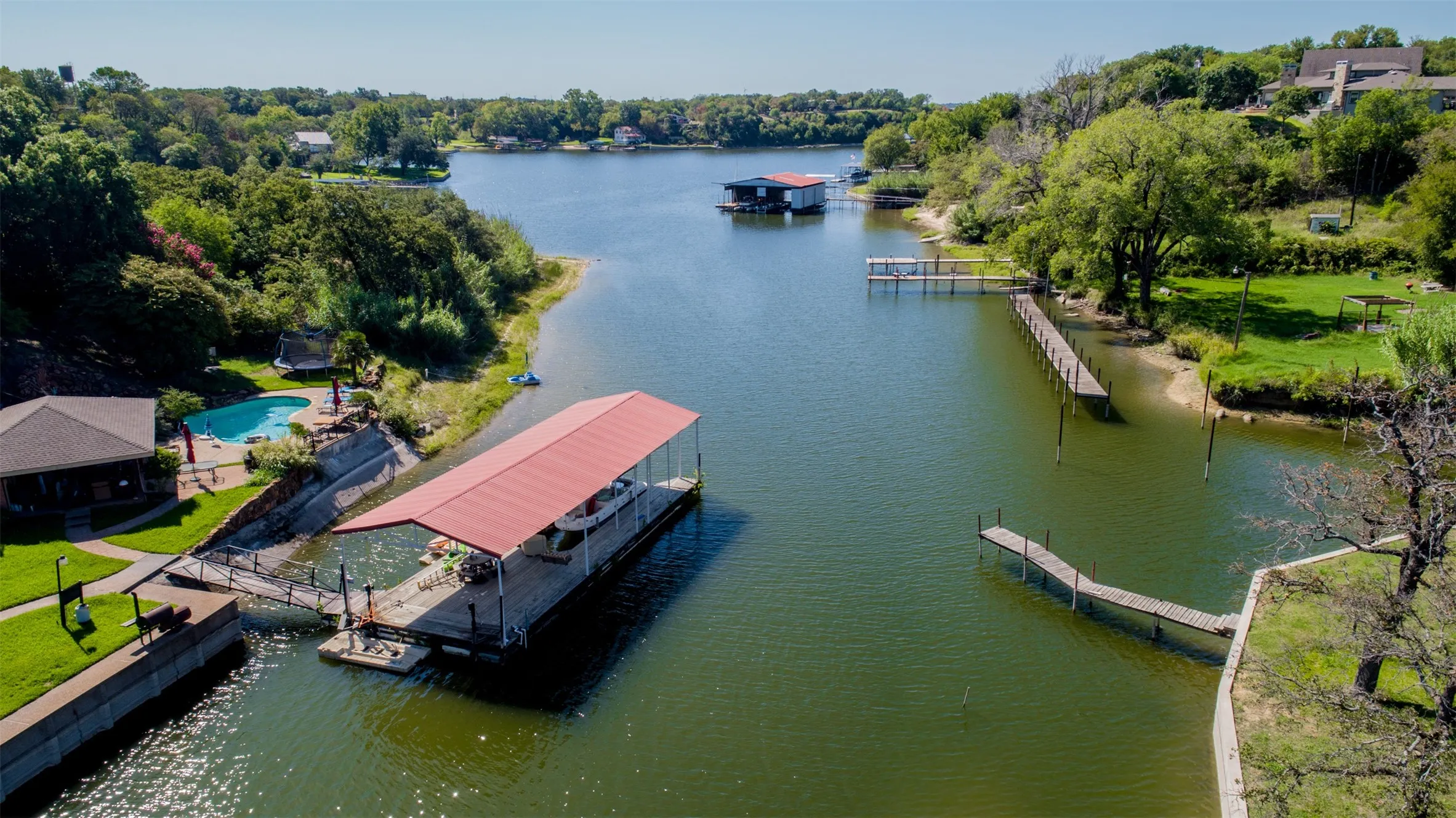 Single Family Residence For Sale in Tarrant County , 9625 Lechner Road, Fort Worth, Texas 76179, 4 Bedroom, 5 Bathroom, 2 Garage spaces, 5,352 Sqft, built in 1991, Preowned, mls#20622293, Real Estate Agent in Fort Worth, Homes For Sale in Tarrant county, Homes For Sale in Fort Worth, Realtor in Fort Worth Texas, Real Estate Brokerage Independent Realty Texas, Luminita Cordes Realtor