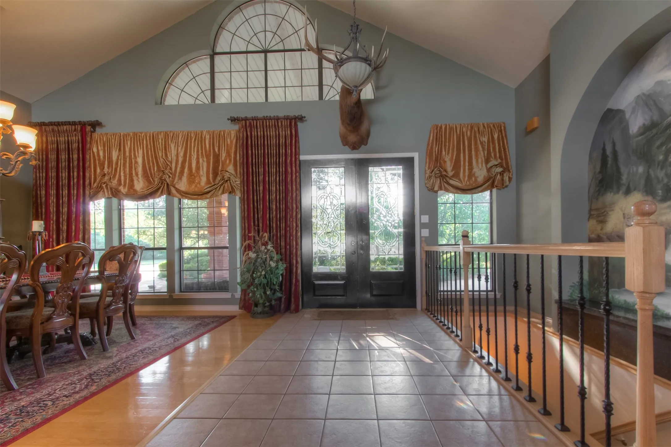 Single Family Residence For Sale in Tarrant County , 9625 Lechner Road, Fort Worth, Texas 76179, 4 Bedroom, 5 Bathroom, 2 Garage spaces, 5,352 Sqft, built in 1991, Preowned, mls#20622293, Real Estate Agent in Fort Worth, Homes For Sale in Tarrant county, Homes For Sale in Fort Worth, Realtor in Fort Worth Texas, Real Estate Brokerage Independent Realty Texas, Luminita Cordes Realtor