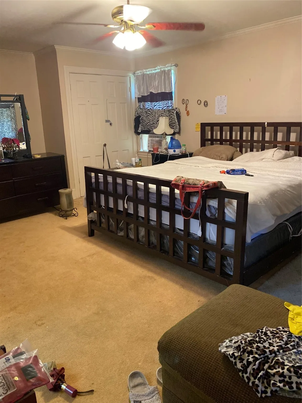 Single Family Residence For Sale in San Augustine County , 801 E Hospital Street, San Augustine, Texas 75972, 6 Bedrooms, 4 Bathrooms, 2 Garage spaces, 4,140 Sqft, built in 1970, Price $329,900, mls#20639180, Real Estate Agent in San Augustine, Homes For Sale in San Augustine county, Homes For Sale in San Augustine, Realtor in San Augustine Texas, Real Estate Brokerage Independent Realty Texas, Luminita Cordes Realtor