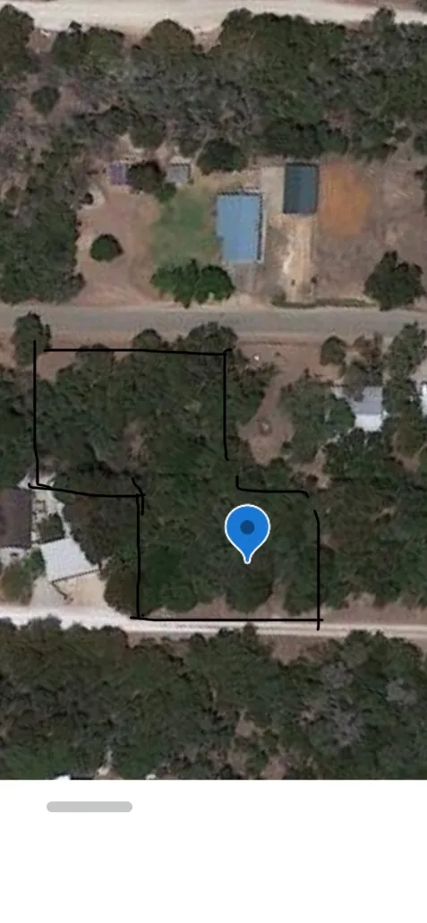 shows apps outline of property, both roads