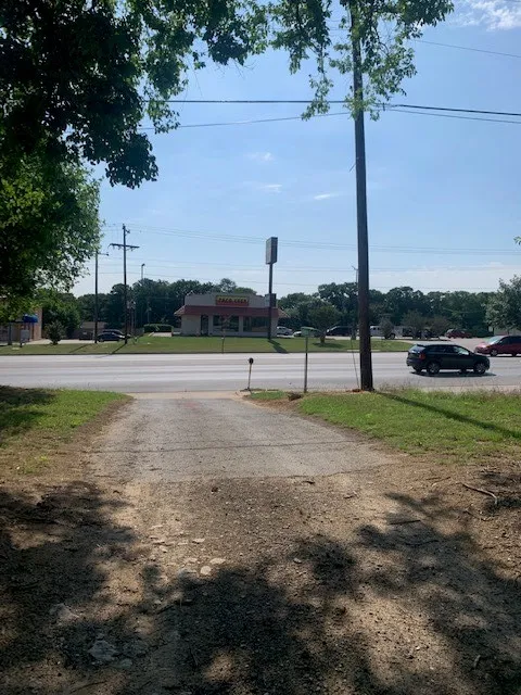 Easement to Boyd Road