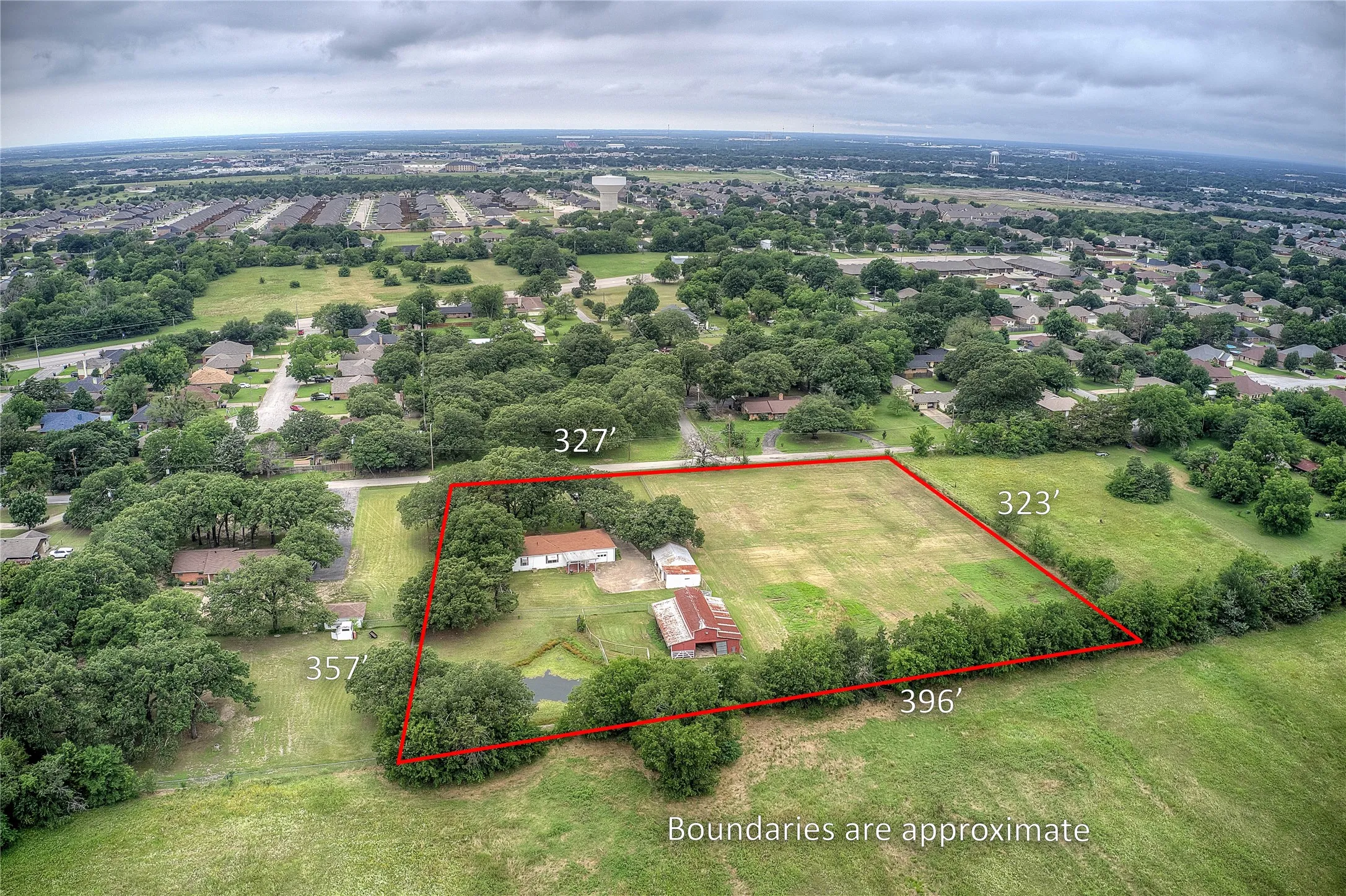 Single Family Residence For Sale in Hunt County , 7209 Hackberry Drive, Greenville, Texas 75402, 2 Bedrooms, 1 Bathroom, 2 Garage spaces, 1,744 Sqft, built in 1955, Preowned, Price $349,000, mls#20645658, Real Estate Agent in Greenville, Homes For Sale in Hunt county, Homes For Sale in Greenville, Realtor in Greenville Texas, Real Estate Brokerage Independent Realty Texas, Luminita Cordes Realtor