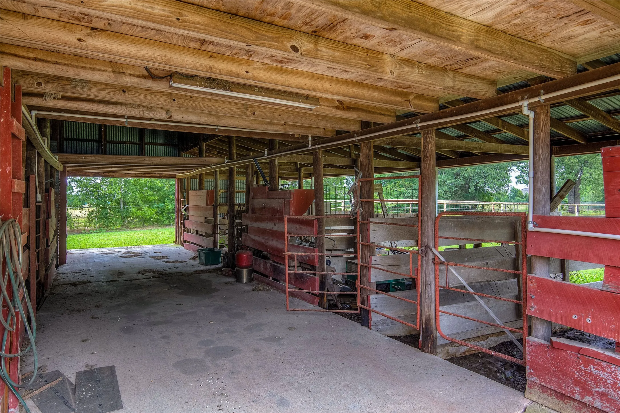 Single Family Residence For Sale in Hunt County , 7209 Hackberry Drive, Greenville, Texas 75402, 2 Bedrooms, 1 Bathroom, 2 Garage spaces, 1,744 Sqft, built in 1955, Preowned, Price $349,000, mls#20645658, Real Estate Agent in Greenville, Homes For Sale in Hunt county, Homes For Sale in Greenville, Realtor in Greenville Texas, Real Estate Brokerage Independent Realty Texas, Luminita Cordes Realtor