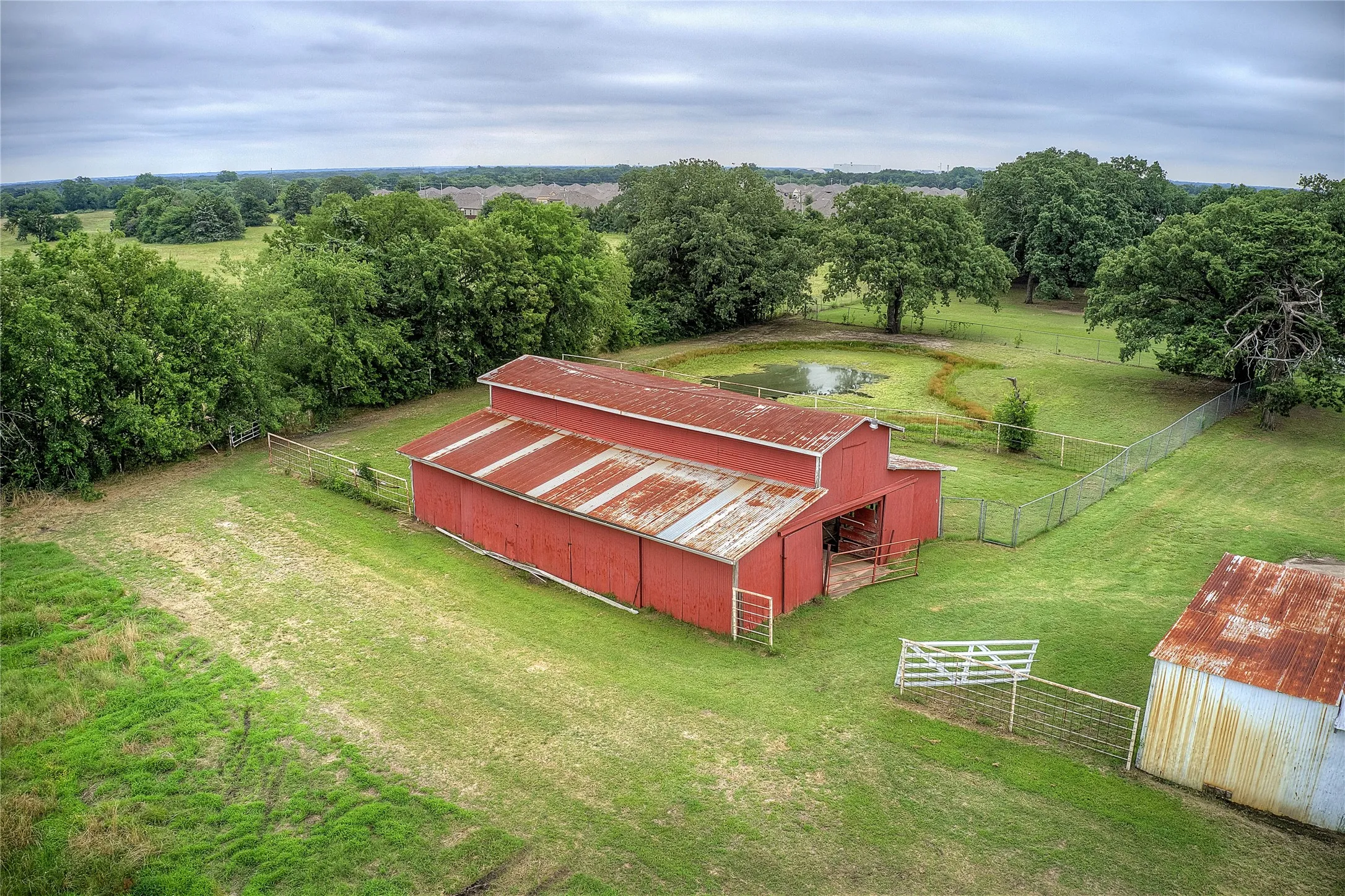 Improved Land For Sale in Hunt County , 7209 Hackberry Drive, Greenville, Texas 75402, 0, 0, Garage spaces, 0 Sqft, built in 1955, Price $349,000, mls#20646175, Real Estate Agent in Greenville, Homes For Sale in Hunt county, Homes For Sale in Greenville, Realtor in Greenville Texas, Real Estate Brokerage Independent Realty Texas, Luminita Cordes Realtor