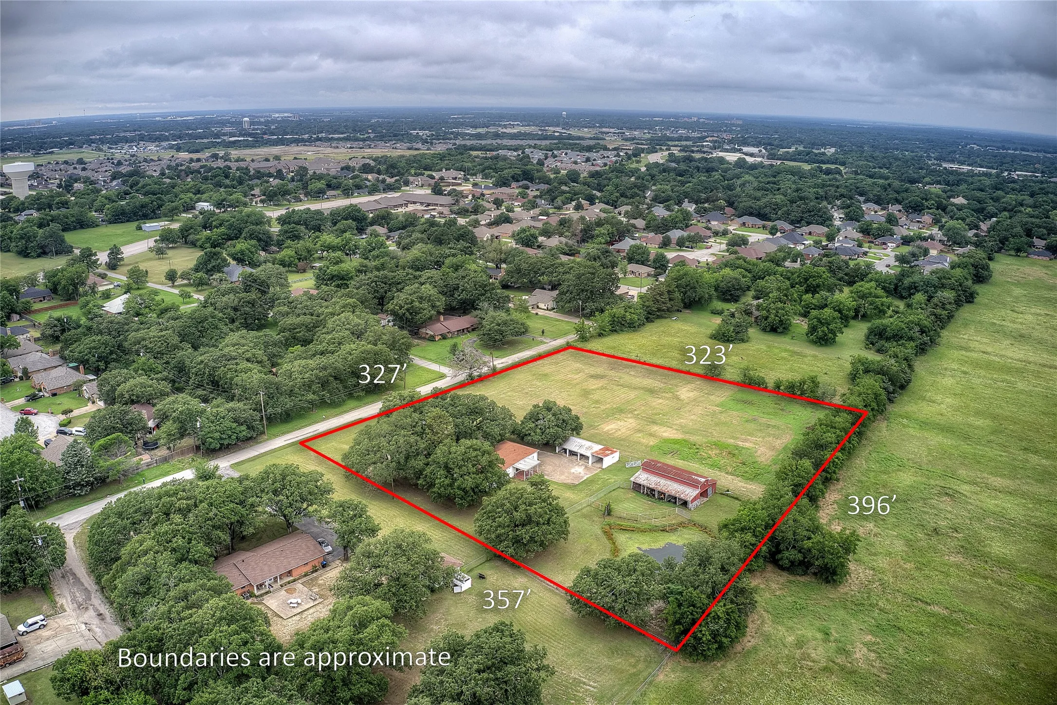 Improved Land For Sale in Hunt County , 7209 Hackberry Drive, Greenville, Texas 75402, 0, 0, Garage spaces, 0 Sqft, built in 1955, Price $349,000, mls#20646175, Real Estate Agent in Greenville, Homes For Sale in Hunt county, Homes For Sale in Greenville, Realtor in Greenville Texas, Real Estate Brokerage Independent Realty Texas, Luminita Cordes Realtor