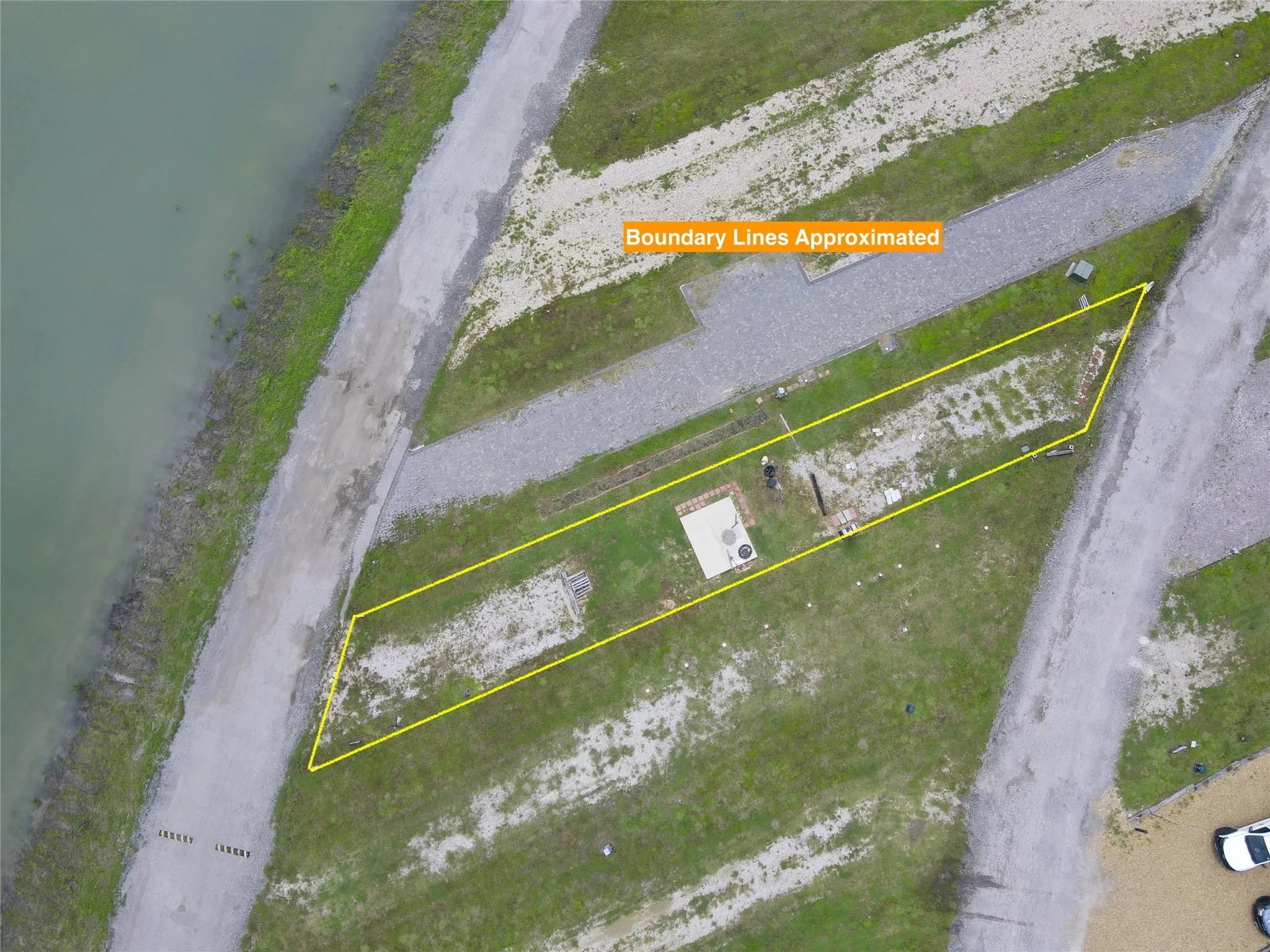 Unimproved Land For Sale in Navarro County , Lot 170 Peninsula Point, Kerens, Texas 75144, 0, 0, Garage spaces, 0 Sqft, built in 0, Price $88,000, mls#20654882, Real Estate Agent in Kerens, Homes For Sale in Navarro county, Homes For Sale in Kerens, Realtor in Kerens Texas, Real Estate Brokerage Independent Realty Texas, Luminita Cordes Realtor