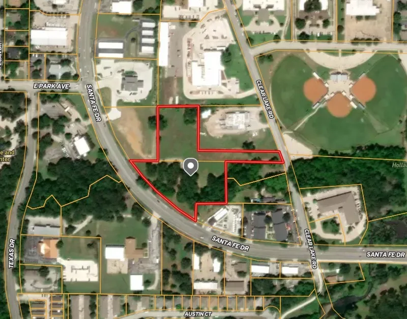 Unimproved Land For Sale in Parker County , TBD Santa Fe Drive 4.75A, Weatherford, Texas 76086, 0, 0, Garage spaces, 0 Sqft, built in 0, Unknown, Price $945,000, mls#20656161, Real Estate Agent in Weatherford, Homes For Sale in Parker county, Homes For Sale in Weatherford, Realtor in Weatherford Texas, Real Estate Brokerage Independent Realty Texas, Luminita Cordes Realtor