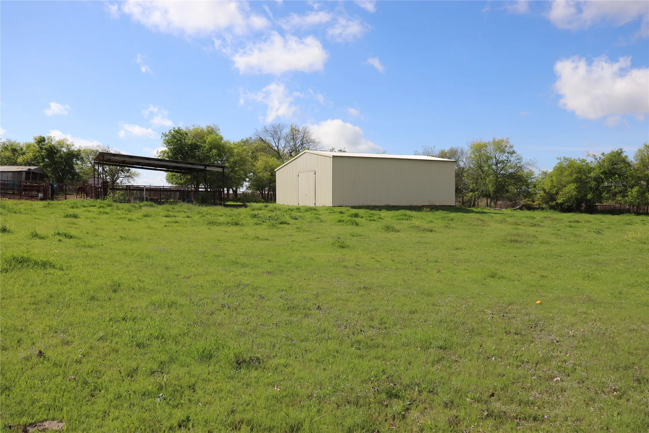 Unimproved Land For Sale in Johnson County , TBD County Road 1226, Cleburne, Texas 76033, 0, 0, Garage spaces, 0 Sqft, built in 0, mls#20655378, Real Estate Agent in Cleburne, Homes For Sale in Johnson county, Homes For Sale in Cleburne, Realtor in Cleburne Texas, Real Estate Brokerage Independent Realty Texas, Luminita Cordes Realtor
