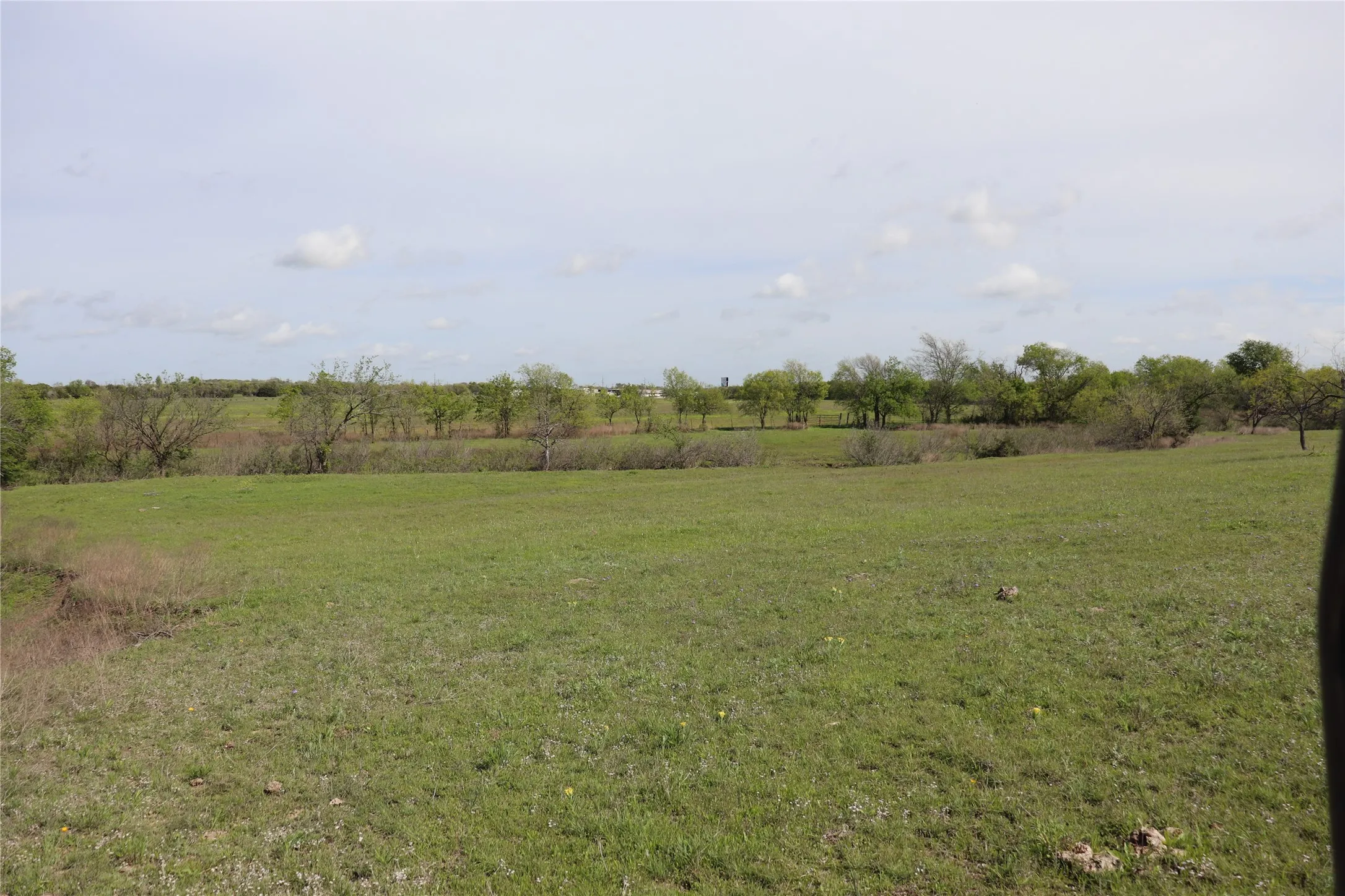 View of yard featuring a rural view