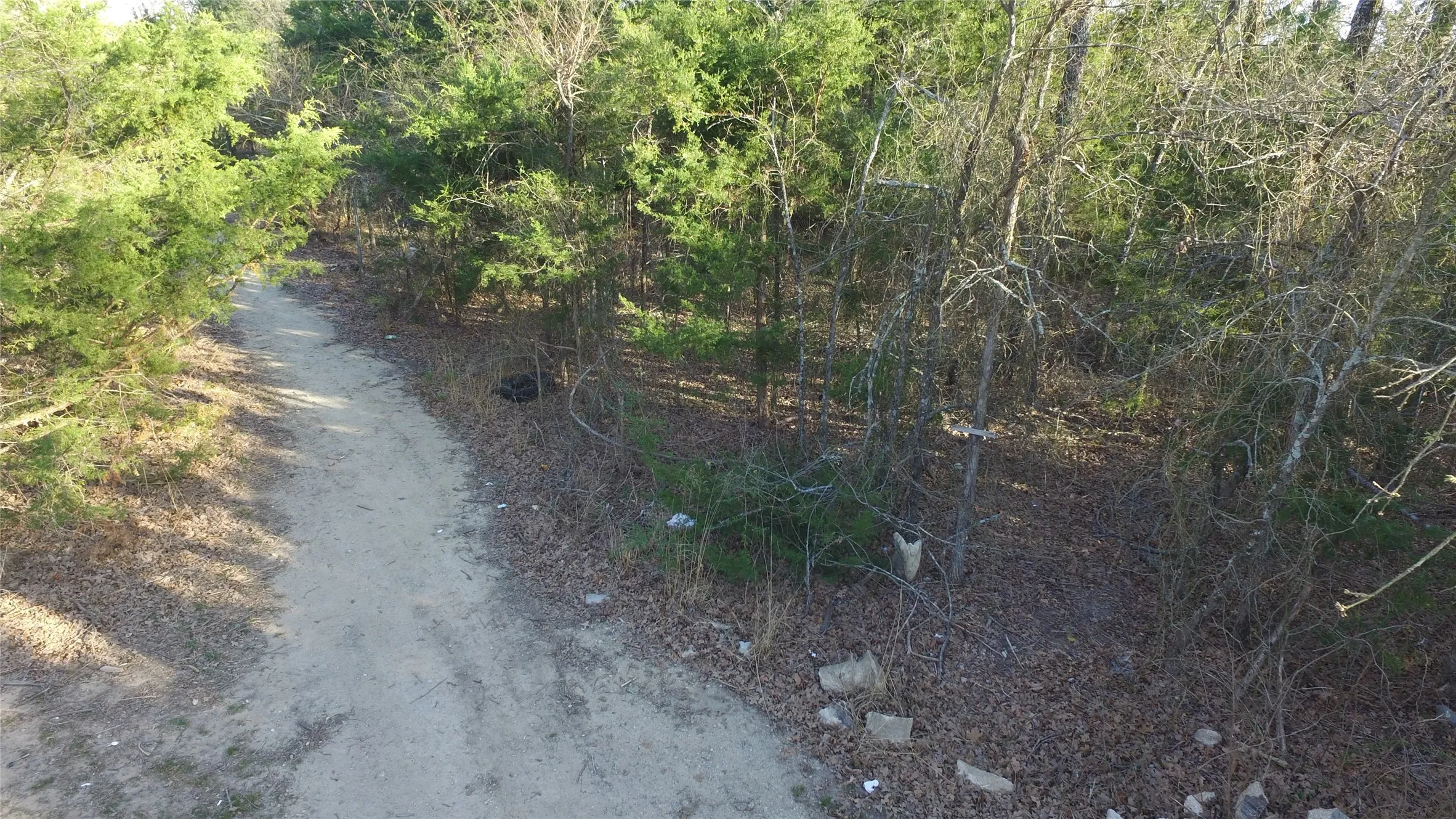 Unimproved Land For Sale in Henderson County , 00 Shenandoah, Seven Points, Texas 75143, 0, 0, Garage spaces, 0 Sqft, built in 0, Price $15,000, mls#20664138, Real Estate Agent in Seven Points, Homes For Sale in Henderson county, Homes For Sale in Seven Points, Realtor in Seven Points Texas, Real Estate Brokerage Independent Realty Texas, Luminita Cordes Realtor