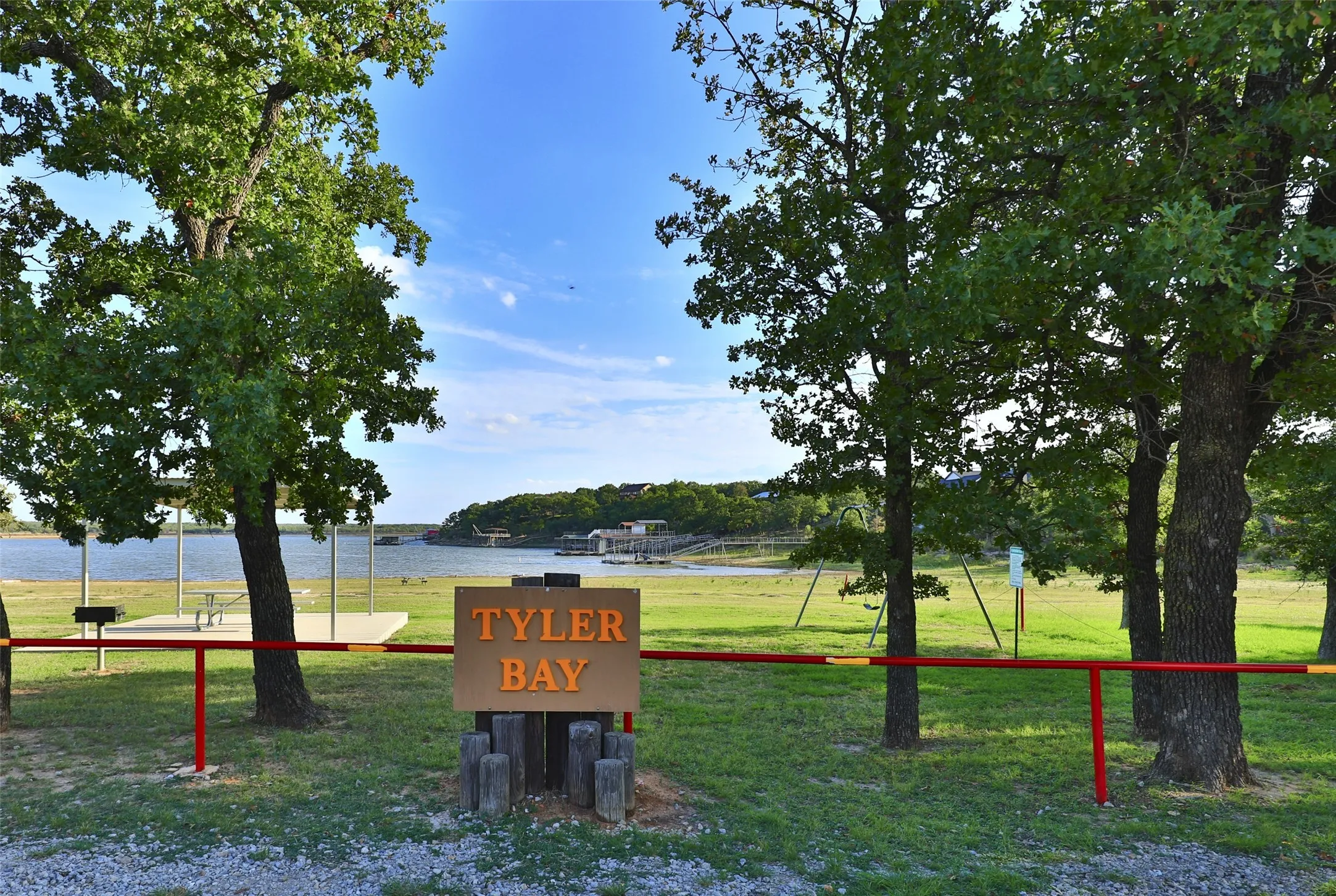 Tyler Bay - community park