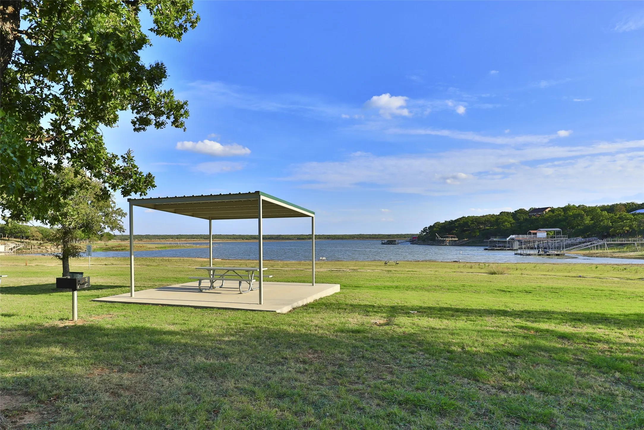 Tyler Bay - community park