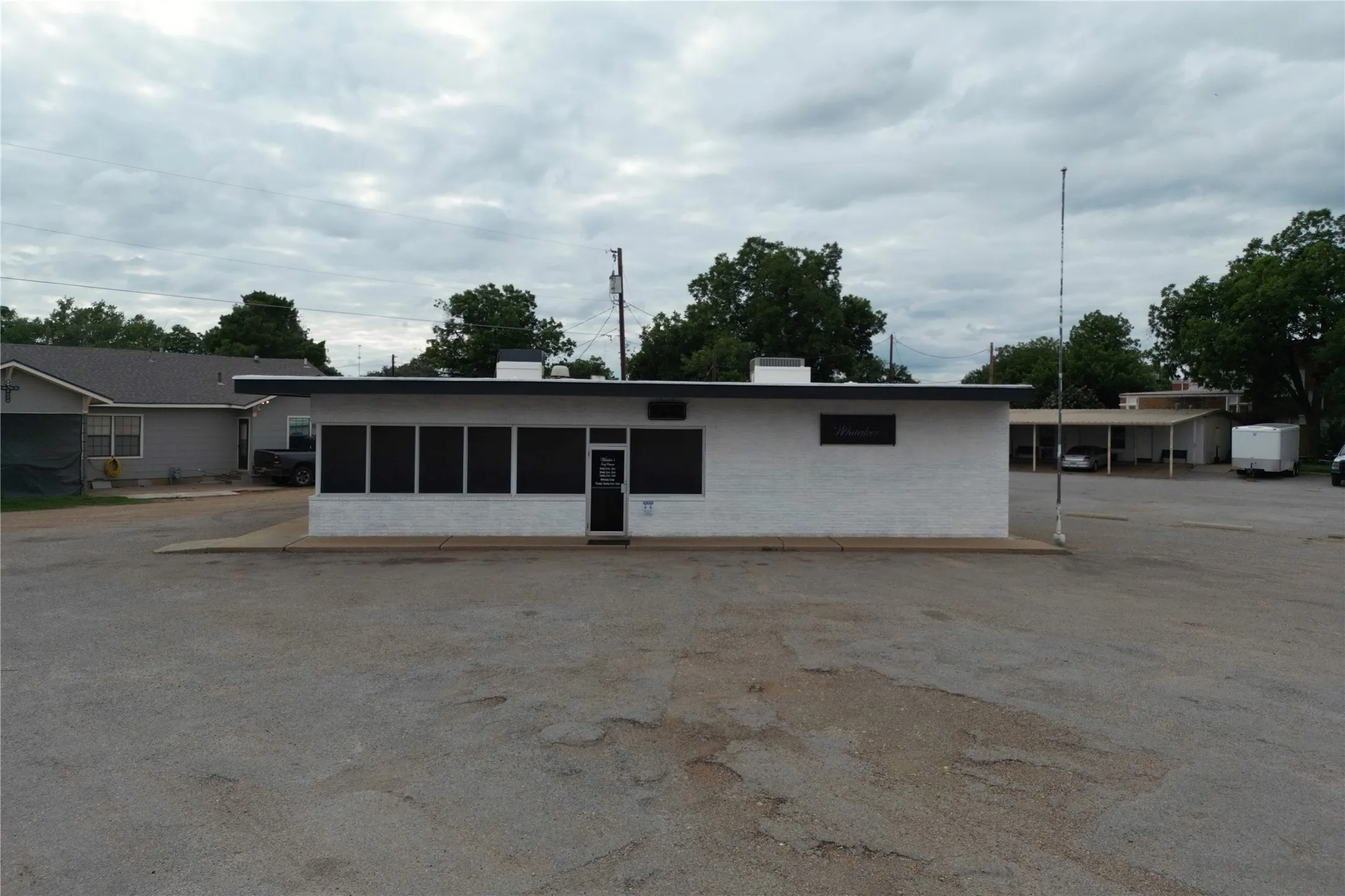 Business For Sale in Cottle County , 1112 Easly Street, Paducah, Texas 79248, 0, 0, Garage spaces, 0 Sqft, built in 1968, Preowned, Price $120,000, mls#20670838, Real Estate Agent in Paducah, Homes For Sale in Cottle county, Homes For Sale in Paducah, Realtor in Paducah Texas, Real Estate Brokerage Independent Realty Texas, Luminita Cordes Realtor