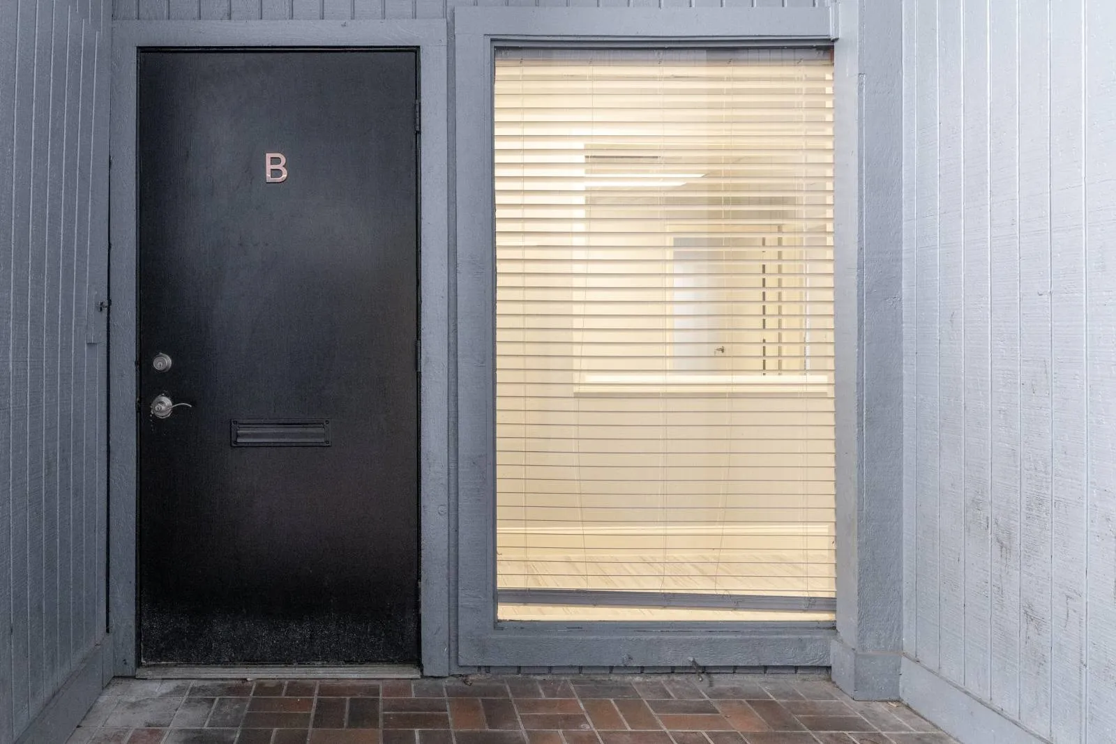 Office For Rent in Tarrant County , 2401 Garden Park Court, Arlington, Texas 76013, 0, 0, Garage spaces, 0 Sqft, built in 1978, Preowned, Price $14, mls#20680616, Real Estate Agent in Arlington, Homes For Rent in Tarrant county, Homes For Rent in Arlington, Realtor in Arlington Texas, Real Estate Brokerage Independent Realty Texas, Luminita Cordes Realtor