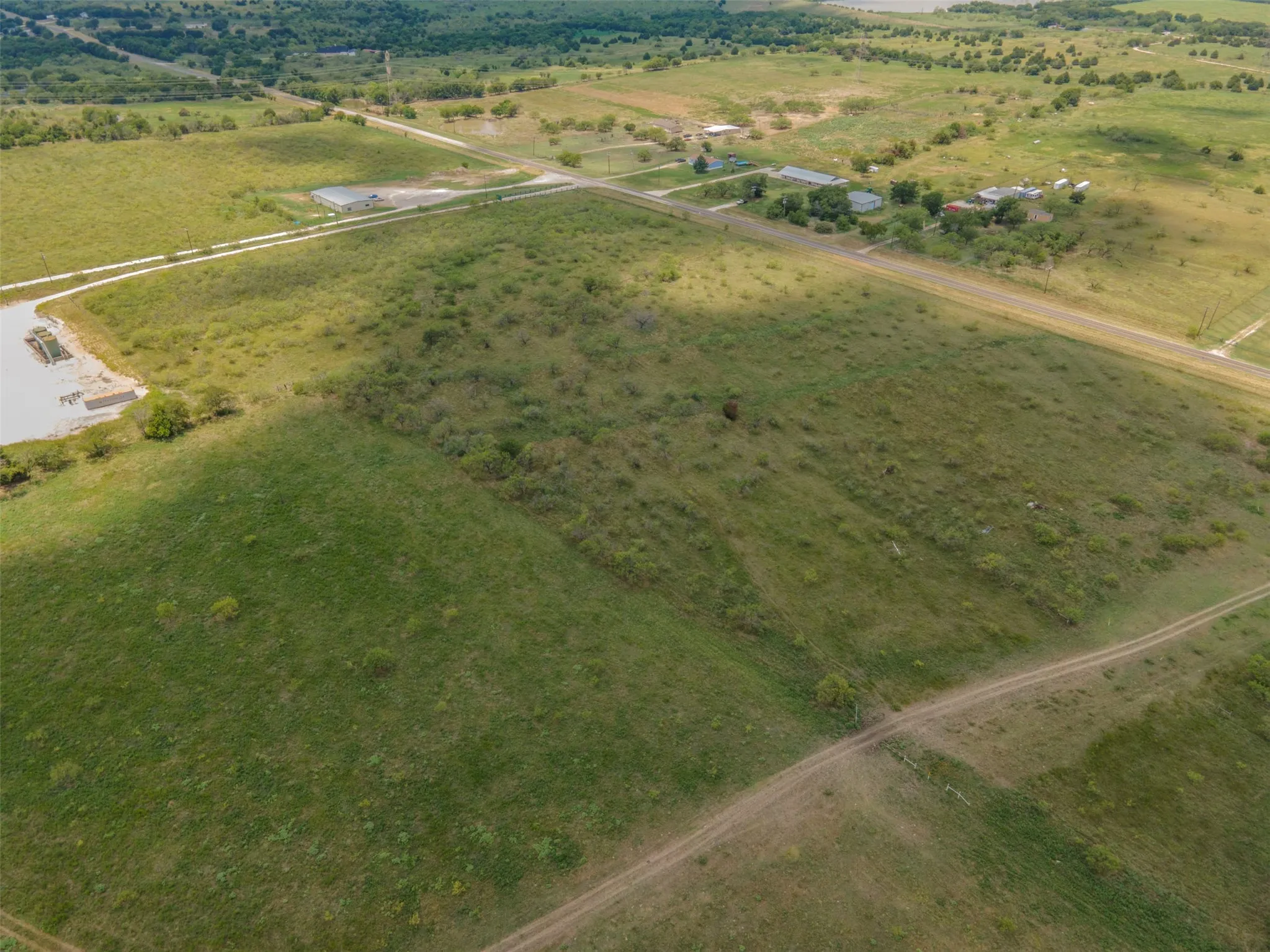 Aerial view featuring a rural view