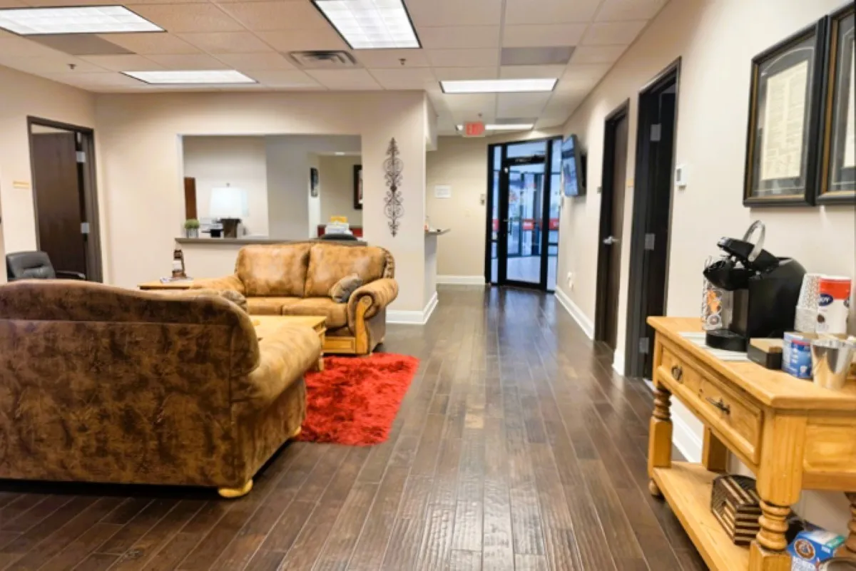 Suite 101