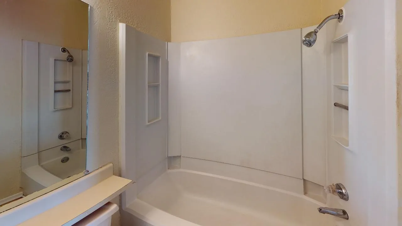 Townhouse For Sale in Dallas County , 2281 Aspen Drive, Dallas, Texas 75227, 2 Bedrooms, 2 Bathrooms, Garage spaces, 1,140 Sqft, built in 1983, Preowned, Price $107,500, mls#20656652, Real Estate Agent in Dallas, Homes For Sale in Dallas county, Homes For Sale in Dallas, Realtor in Dallas Texas, Real Estate Brokerage Independent Realty Texas, Luminita Cordes Realtor