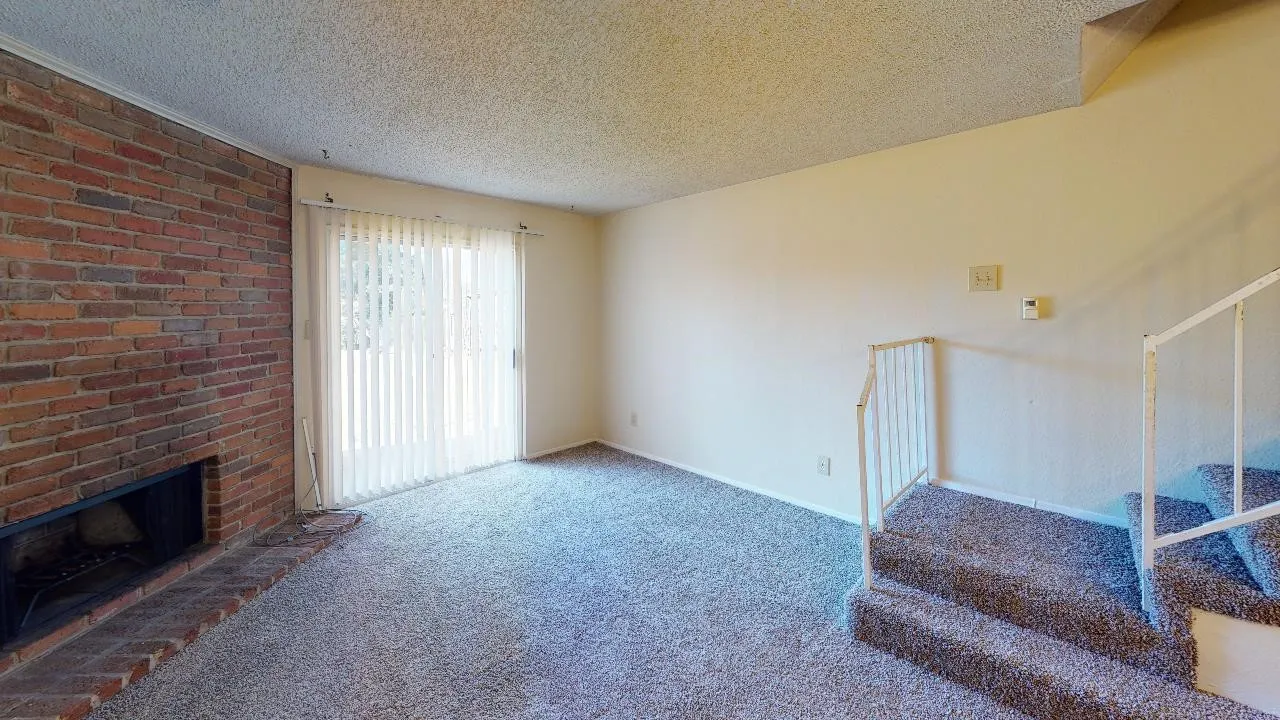 Townhouse For Sale in Dallas County , 2281 Aspen Drive, Dallas, Texas 75227, 2 Bedrooms, 2 Bathrooms, Garage spaces, 1,140 Sqft, built in 1983, Preowned, Price $107,500, mls#20656652, Real Estate Agent in Dallas, Homes For Sale in Dallas county, Homes For Sale in Dallas, Realtor in Dallas Texas, Real Estate Brokerage Independent Realty Texas, Luminita Cordes Realtor