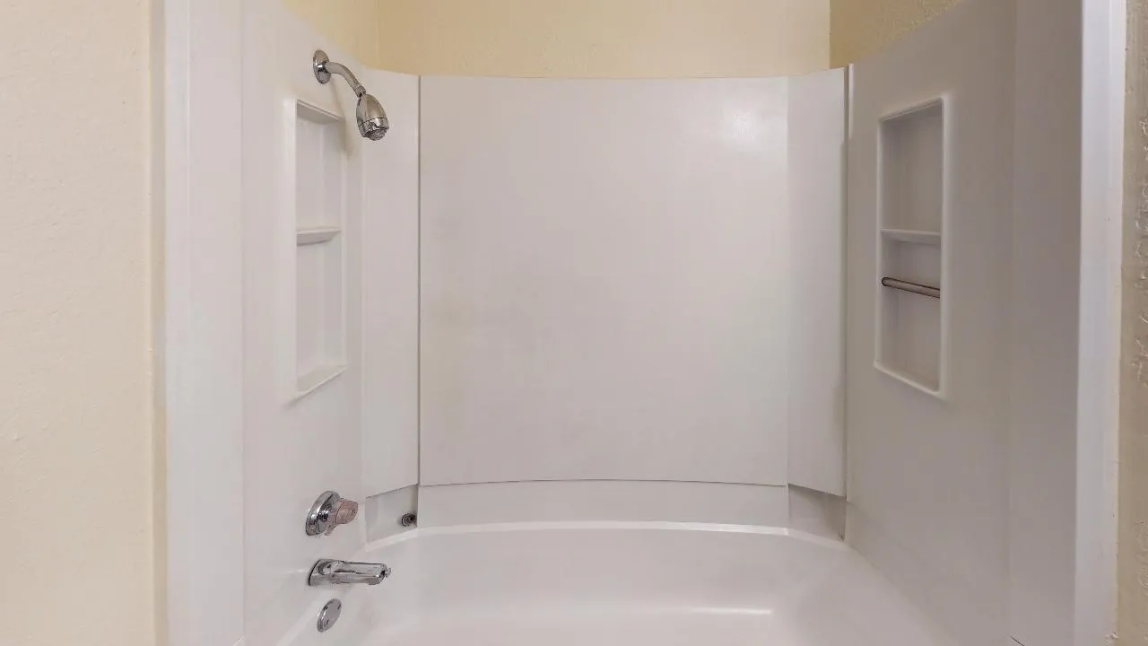 Townhouse For Sale in Dallas County , 2281 Aspen Drive, Dallas, Texas 75227, 2 Bedrooms, 2 Bathrooms, Garage spaces, 1,140 Sqft, built in 1983, Preowned, Price $107,500, mls#20656652, Real Estate Agent in Dallas, Homes For Sale in Dallas county, Homes For Sale in Dallas, Realtor in Dallas Texas, Real Estate Brokerage Independent Realty Texas, Luminita Cordes Realtor