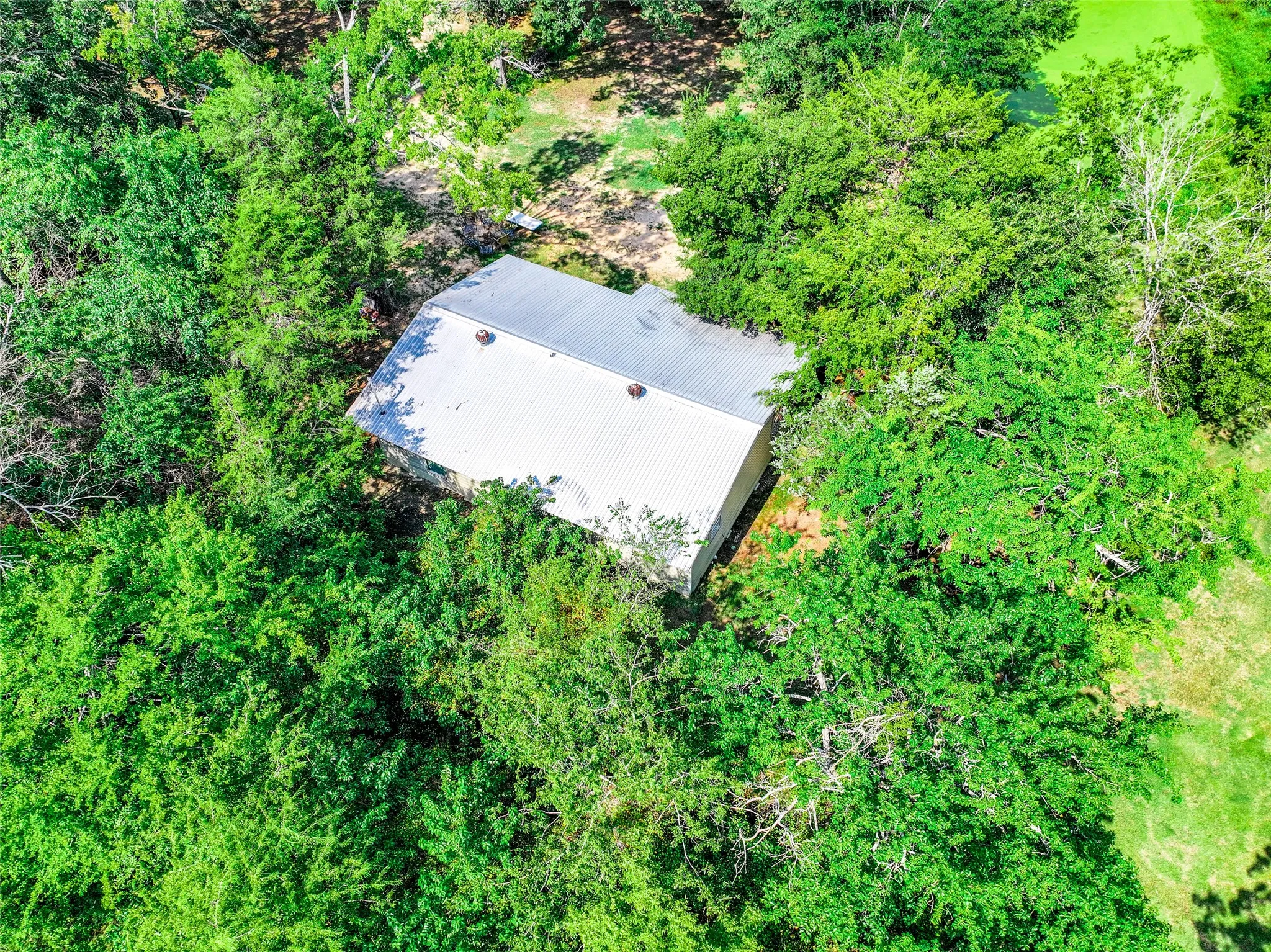 Improved Land For Sale in Hunt County , 130 County Road 3106, Campbell, Texas 75422, 0, 0, Garage spaces, 0 Sqft, built in 1975, Price $1,925,000, mls#20687398, Real Estate Agent in Campbell, Homes For Sale in Hunt county, Homes For Sale in Campbell, Realtor in Campbell Texas, Real Estate Brokerage Independent Realty Texas, Luminita Cordes Realtor