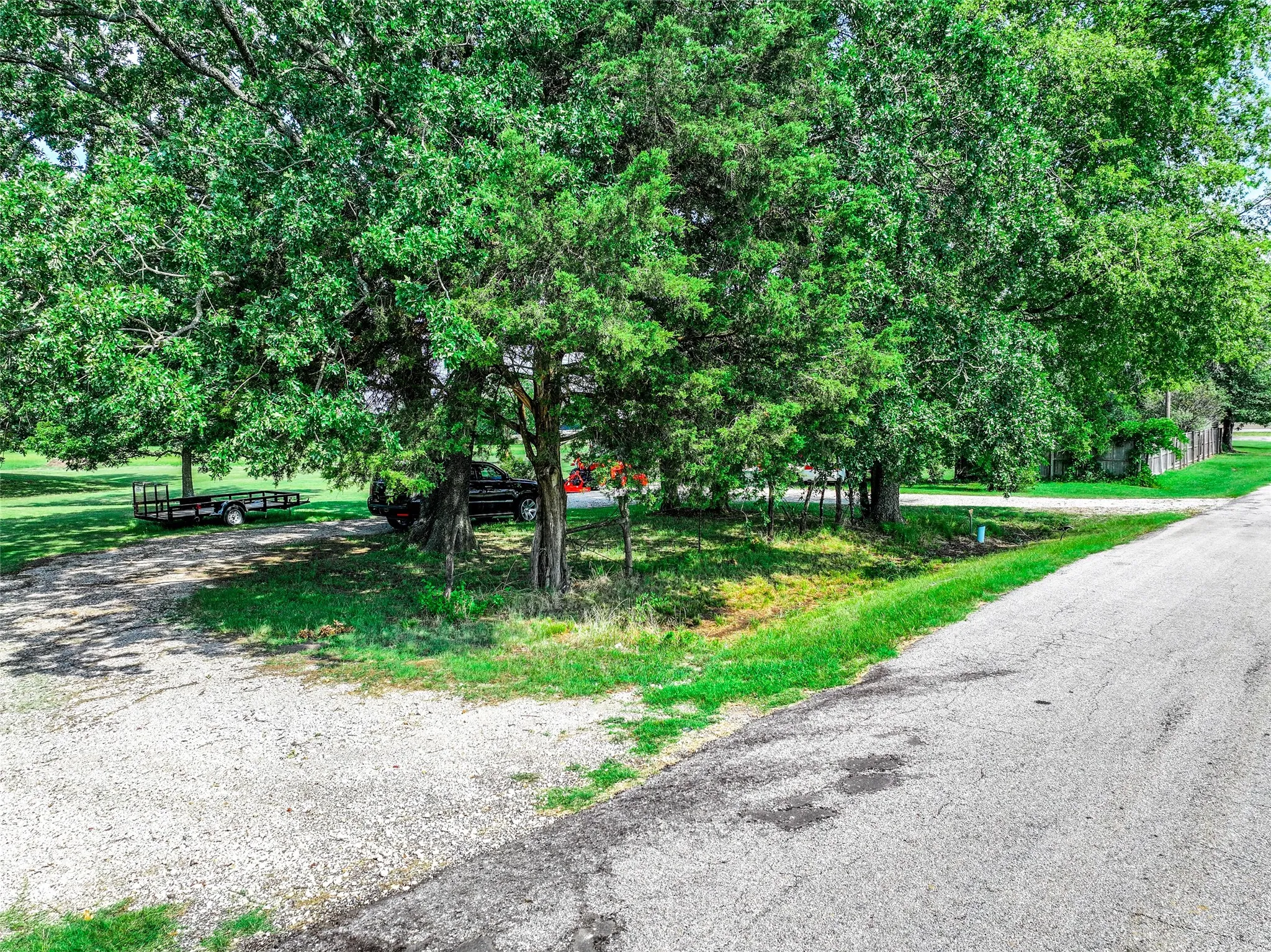 Improved Land For Sale in Hunt County , 130 County Road 3106, Campbell, Texas 75422, 0, 0, Garage spaces, 0 Sqft, built in 1975, Price $1,925,000, mls#20687398, Real Estate Agent in Campbell, Homes For Sale in Hunt county, Homes For Sale in Campbell, Realtor in Campbell Texas, Real Estate Brokerage Independent Realty Texas, Luminita Cordes Realtor