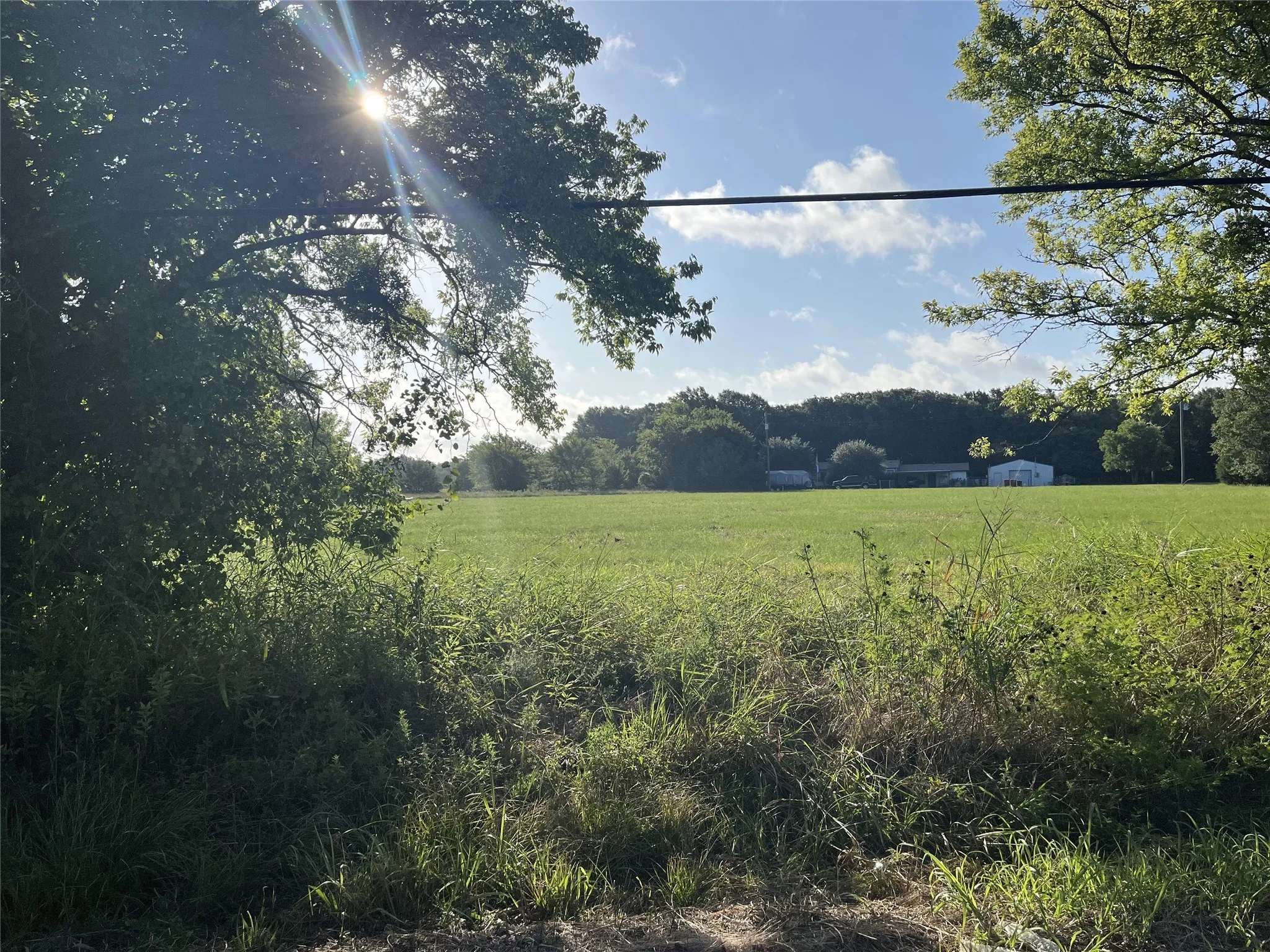 Unimproved Land For Sale in Hunt County , 210 Tomahawk Drive, West Tawakoni, Texas 75474, 0, 0, Garage spaces, 0 Sqft, built in 0, mls#20690189, Real Estate Agent in West Tawakoni, Homes For Sale in Hunt county, Homes For Sale in West Tawakoni, Realtor in West Tawakoni Texas, Real Estate Brokerage Independent Realty Texas, Luminita Cordes Realtor