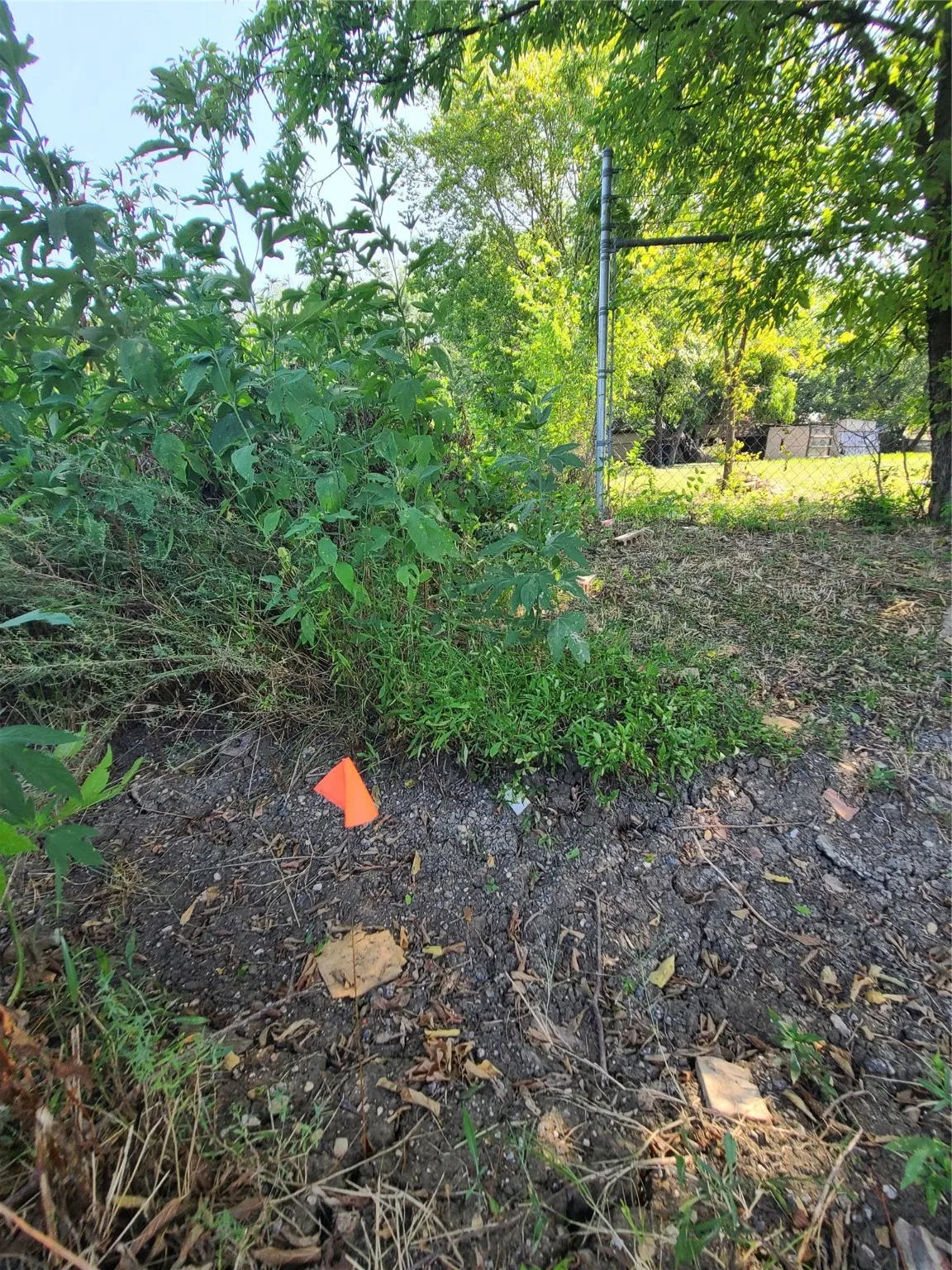 Unimproved Land For Sale in Dallas County , 3038 Claibourne Boulevard, Dallas, Texas 75212, 0, 0, Garage spaces, 0 Sqft, built in 0, Price $84,800, mls#20696947, Real Estate Agent in Dallas, Homes For Sale in Dallas county, Homes For Sale in Dallas, Realtor in Dallas Texas, Real Estate Brokerage Independent Realty Texas, Luminita Cordes Realtor